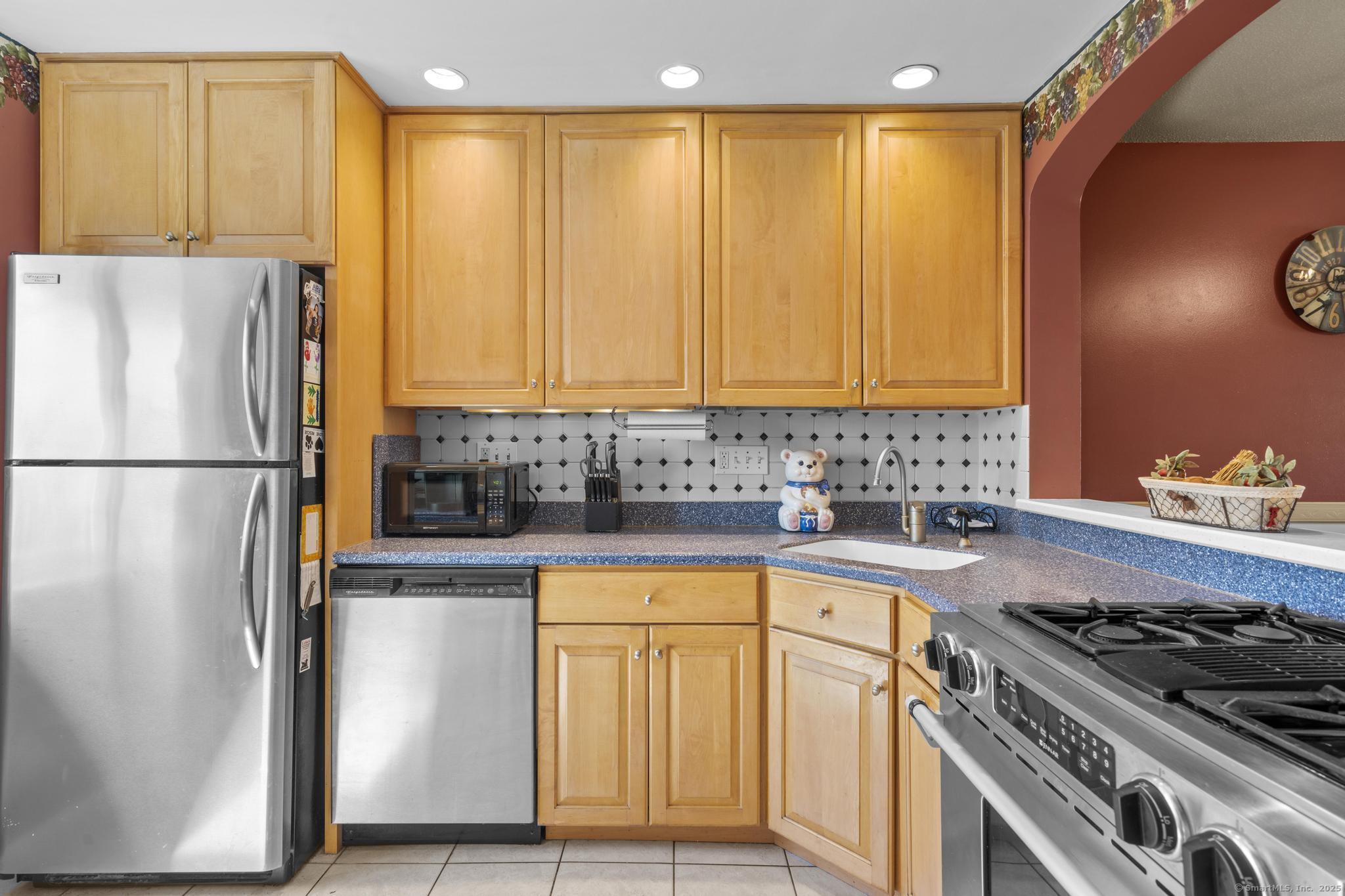 215 Monticello, Branford, Connecticut 06405