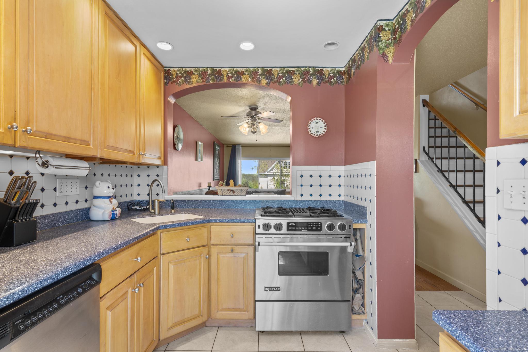 215 Monticello, Branford, Connecticut 06405