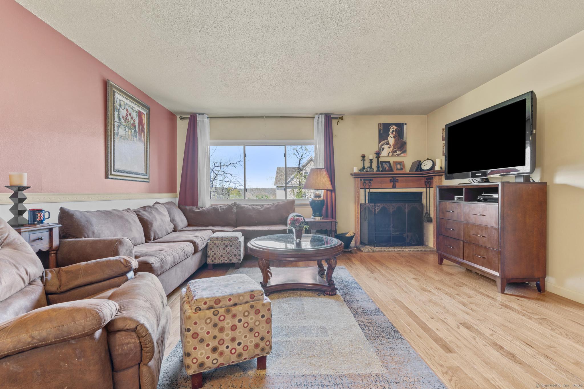 215 Monticello, Branford, Connecticut 06405