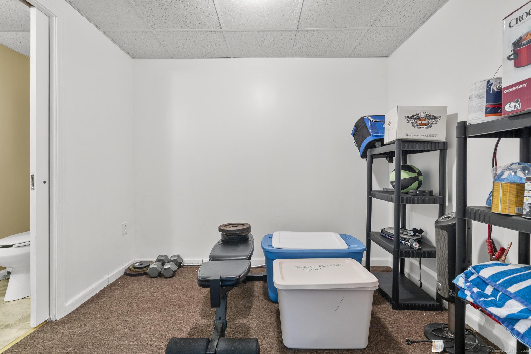 215 Monticello, Branford, Connecticut 06405