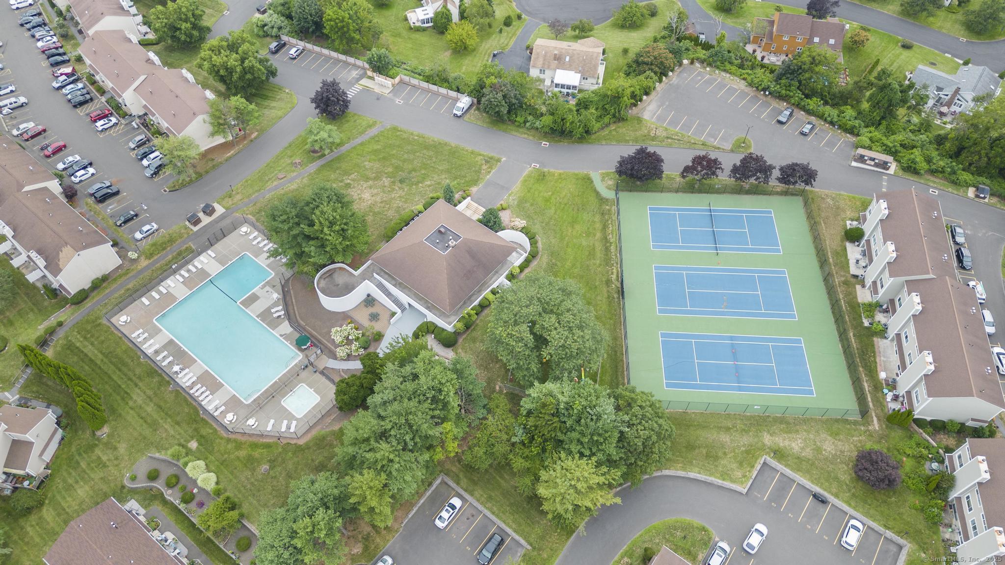 215 Monticello, Branford, Connecticut 06405