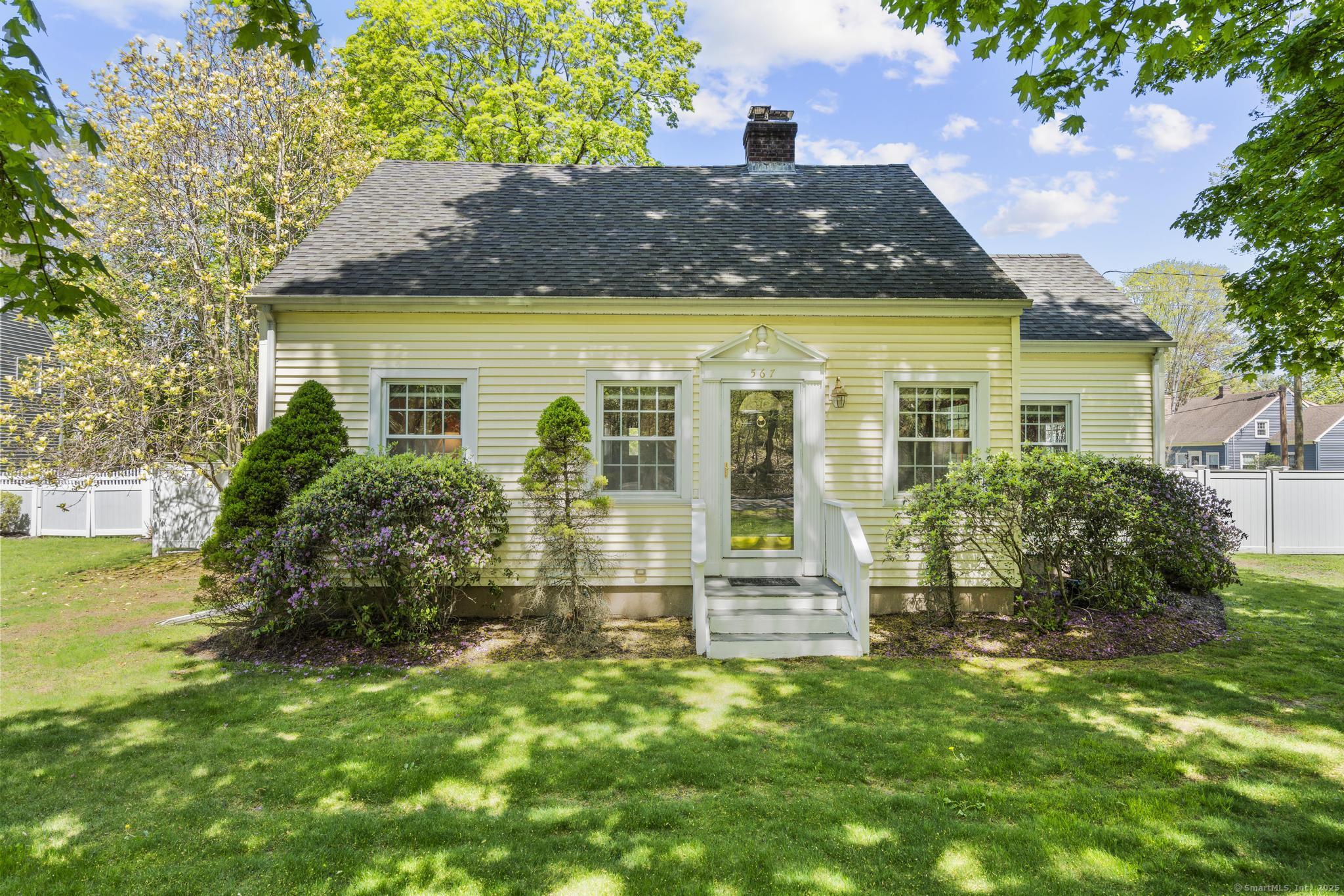 567 Nut Plains, Guilford, Connecticut 06437