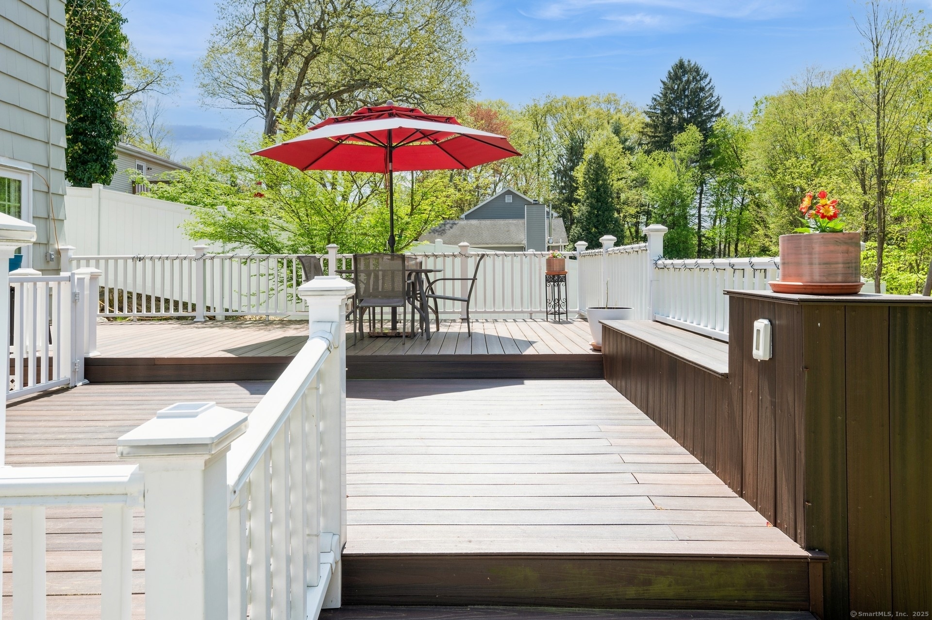 35 Hampton, Stamford, Connecticut 06903