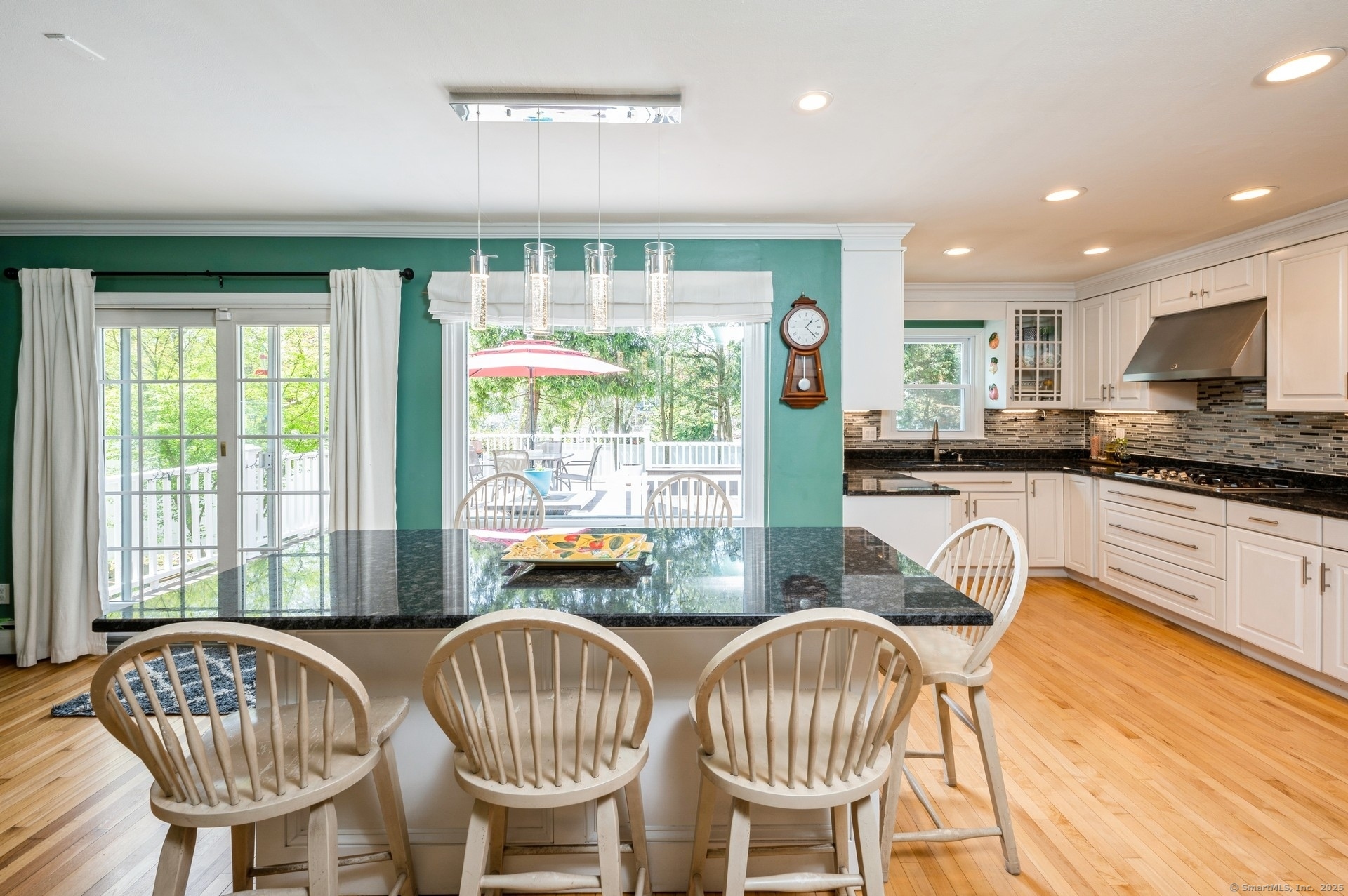 35 Hampton, Stamford, Connecticut 06903