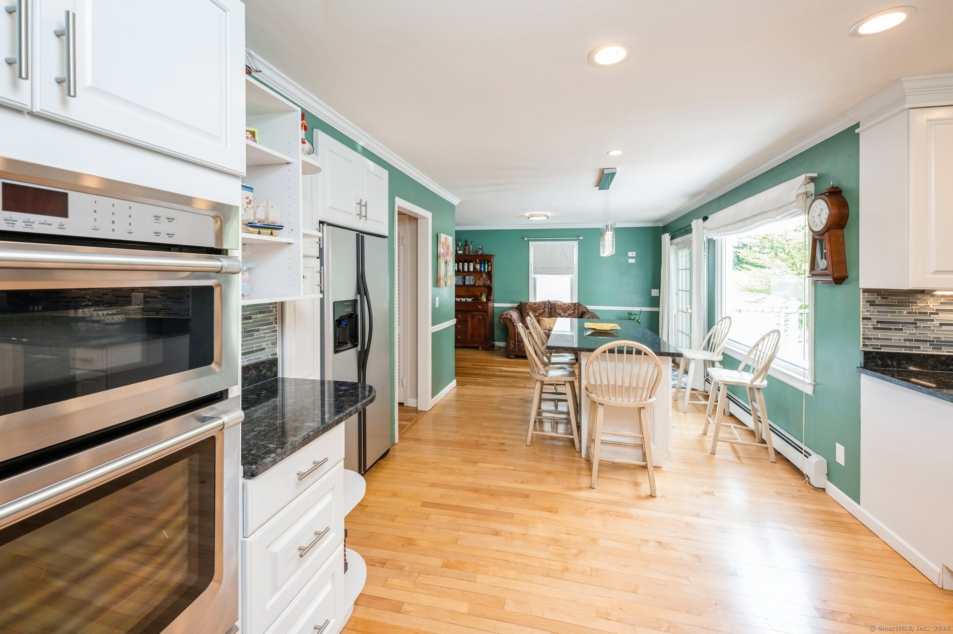 35 Hampton, Stamford, Connecticut 06903