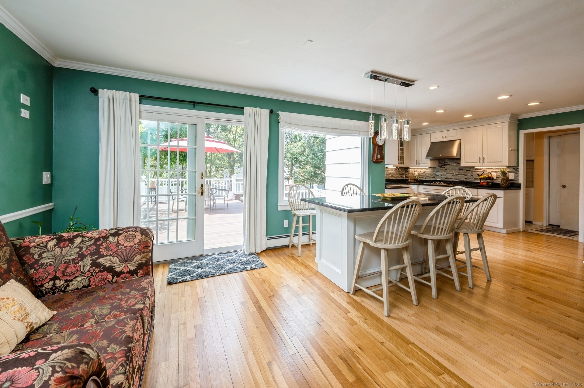 35 Hampton, Stamford, Connecticut 06903