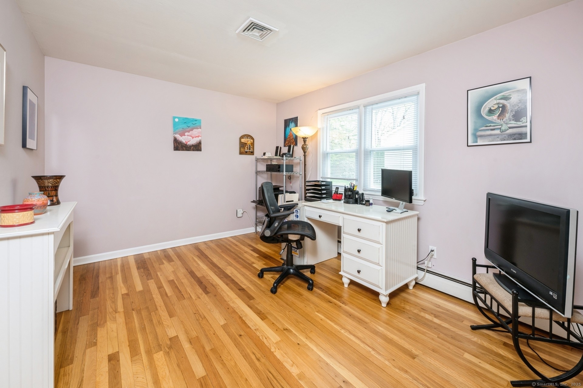 35 Hampton, Stamford, Connecticut 06903