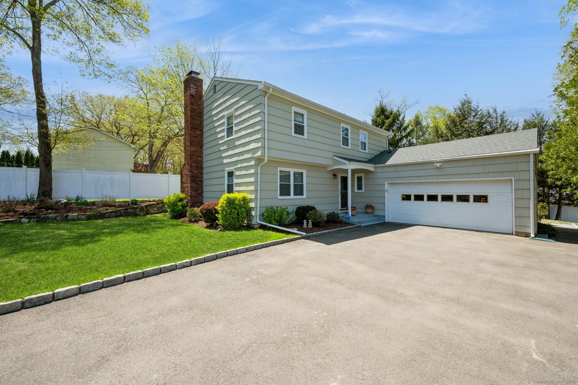 35 Hampton, Stamford, Connecticut 06903