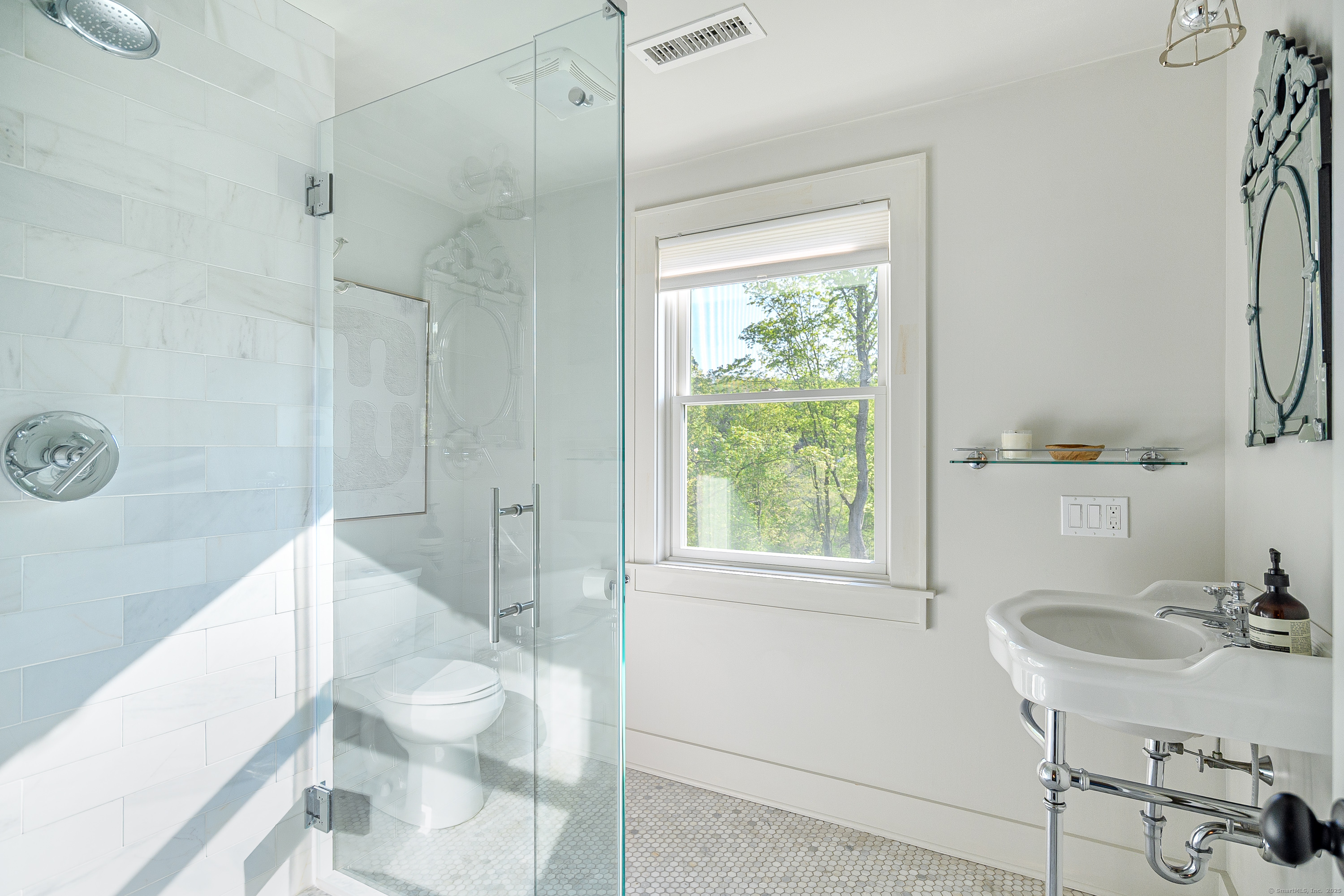 12 Bear Mountain, New Fairfield, Connecticut 06812