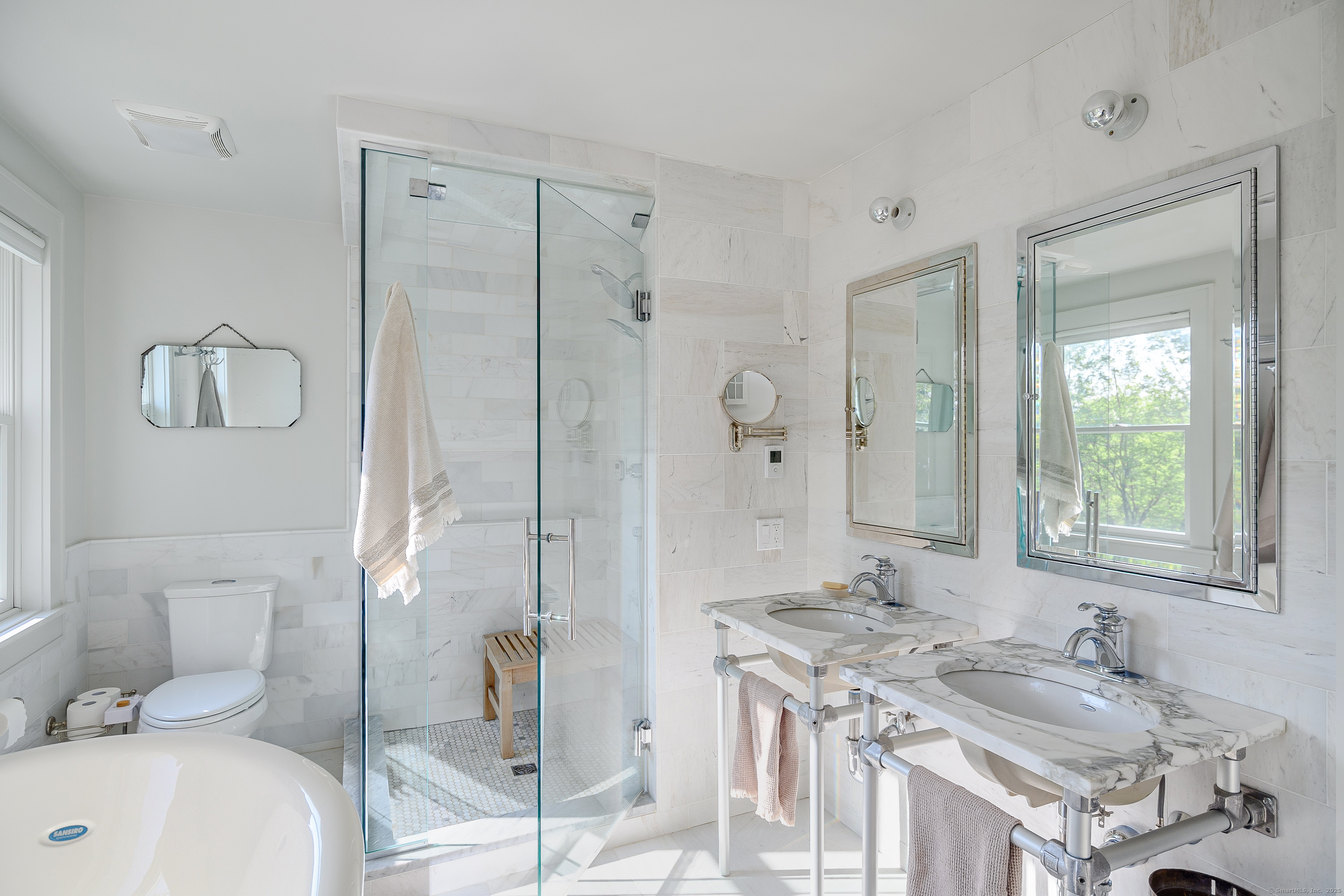 12 Bear Mountain, New Fairfield, Connecticut 06812