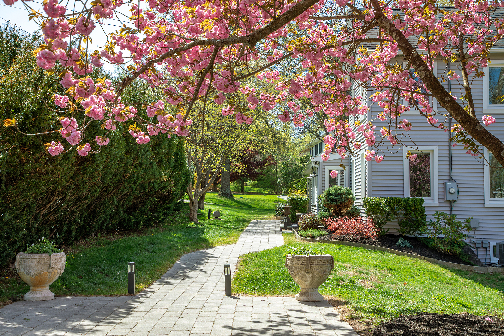 12 Bear Mountain, New Fairfield, Connecticut 06812