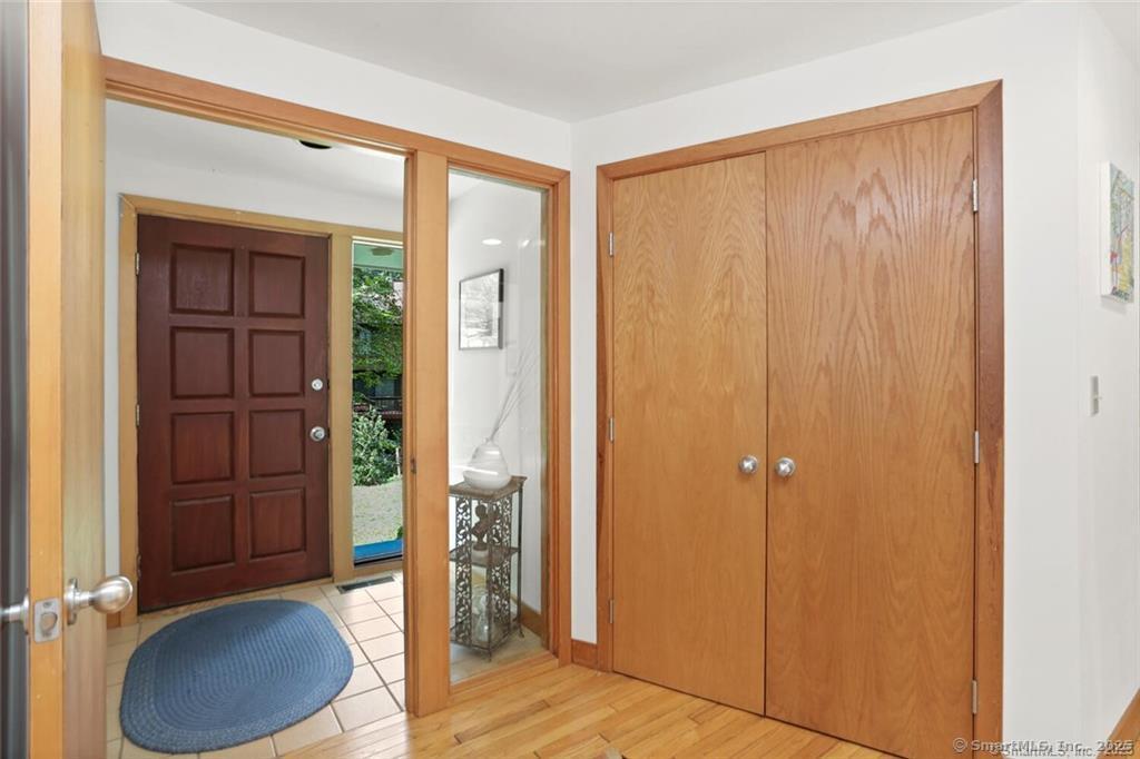 19 Northwood, Stamford, Connecticut 06903