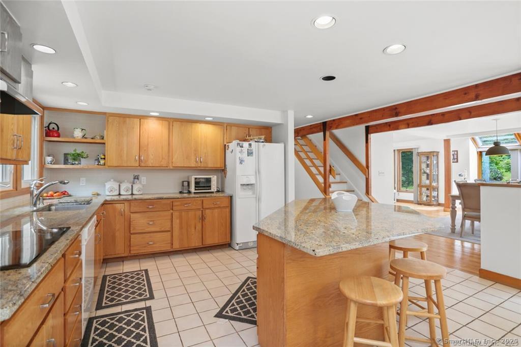 19 Northwood, Stamford, Connecticut 06903