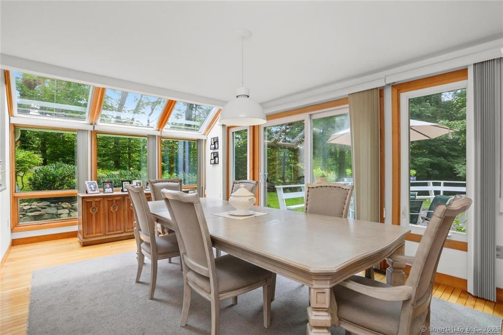 19 Northwood, Stamford, Connecticut 06903