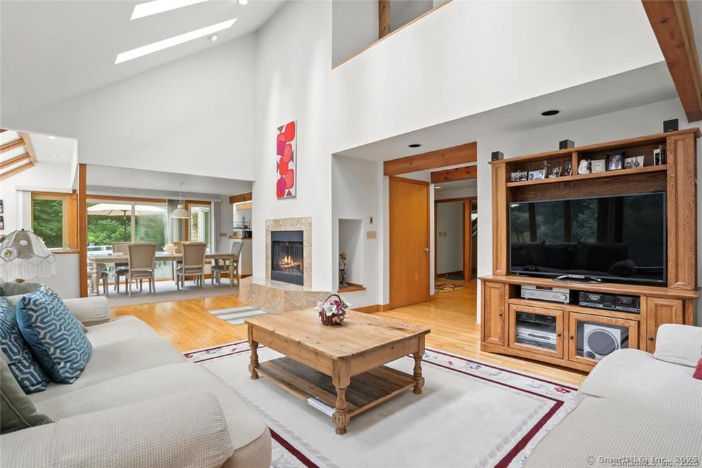 19 Northwood, Stamford, Connecticut 06903