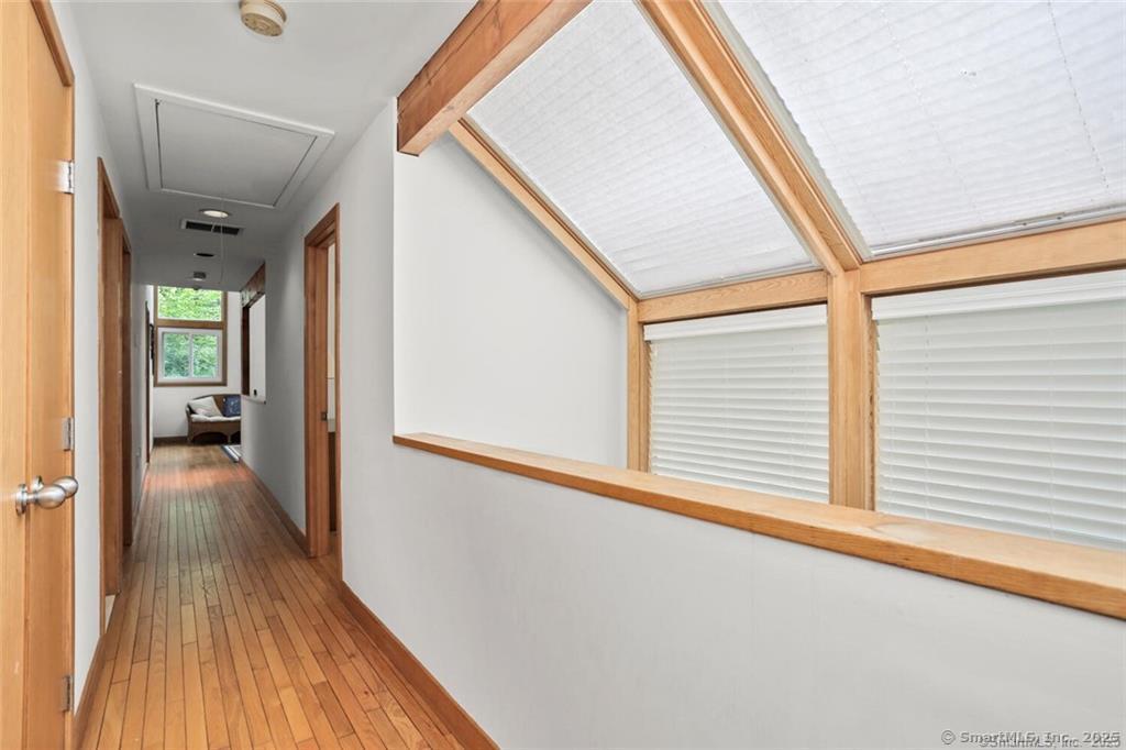 19 Northwood, Stamford, Connecticut 06903