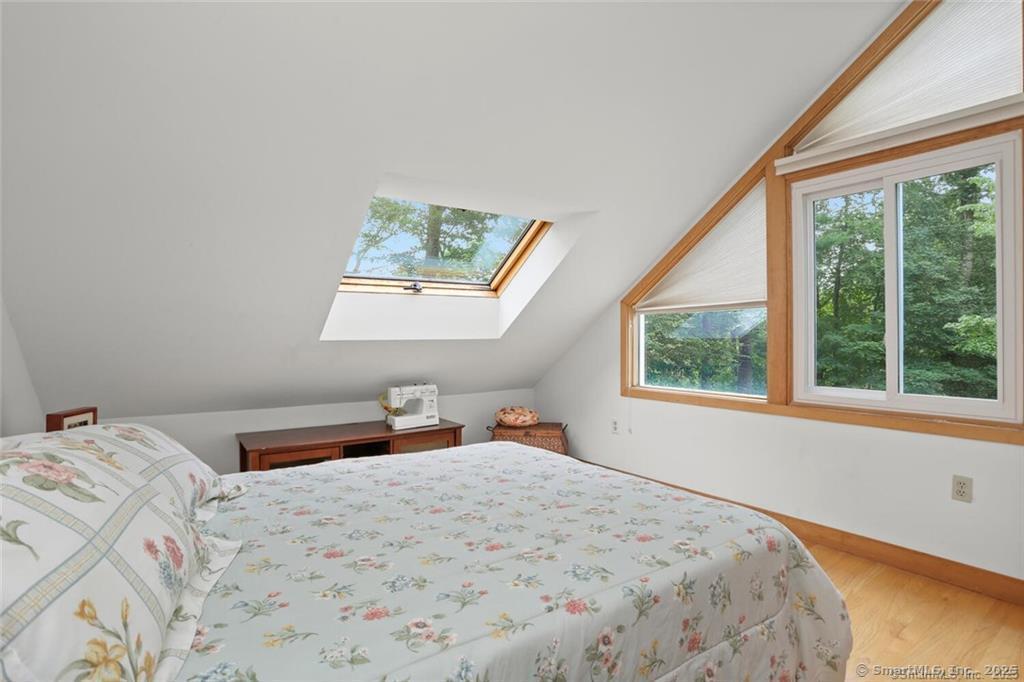 19 Northwood, Stamford, Connecticut 06903
