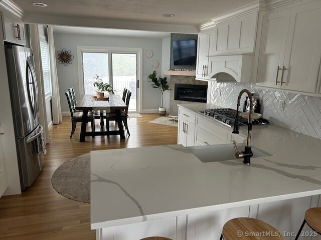 52 Canterbury, Milford, Connecticut 06460