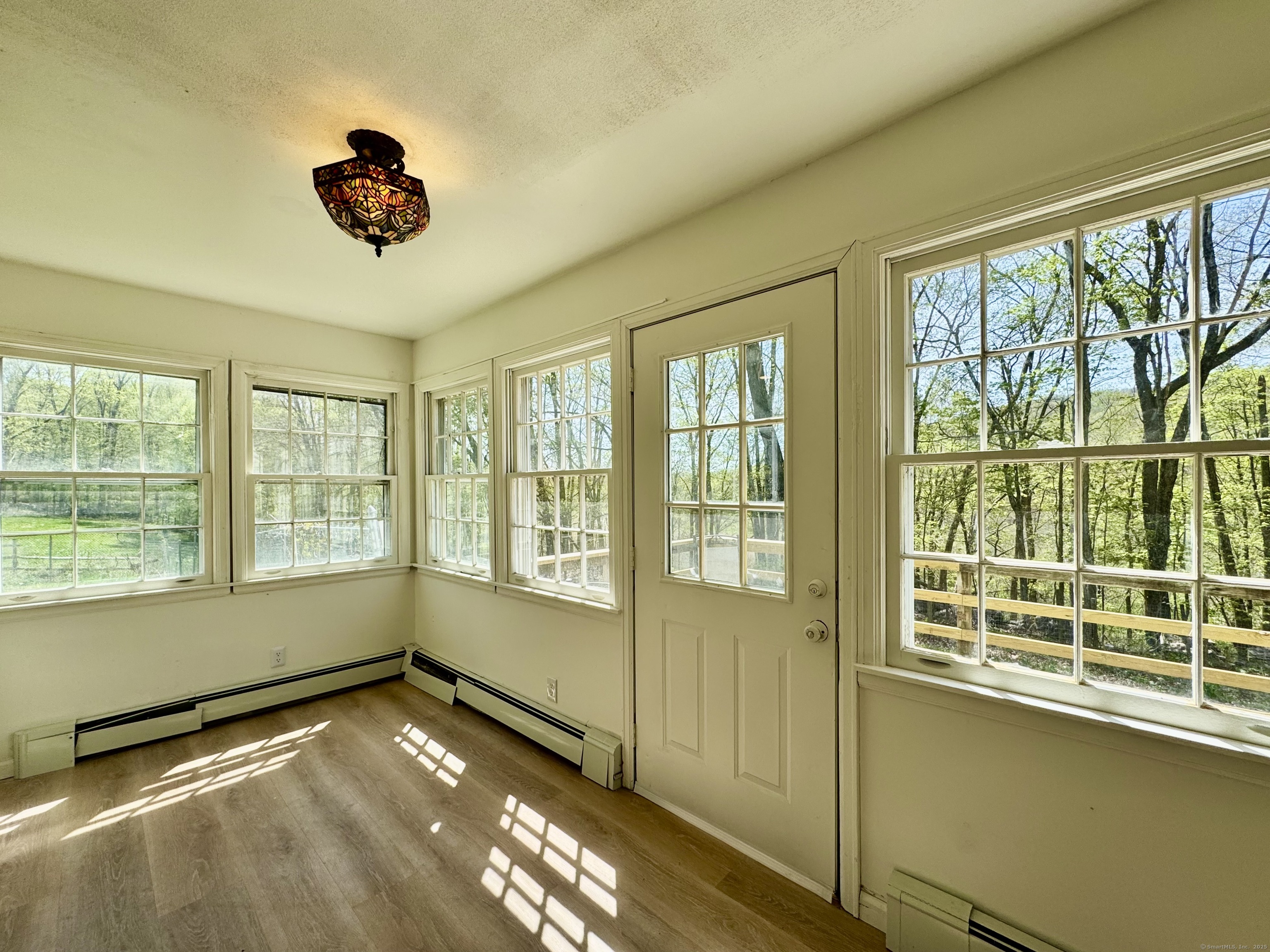 23 Burnett, New Milford, Connecticut 06776