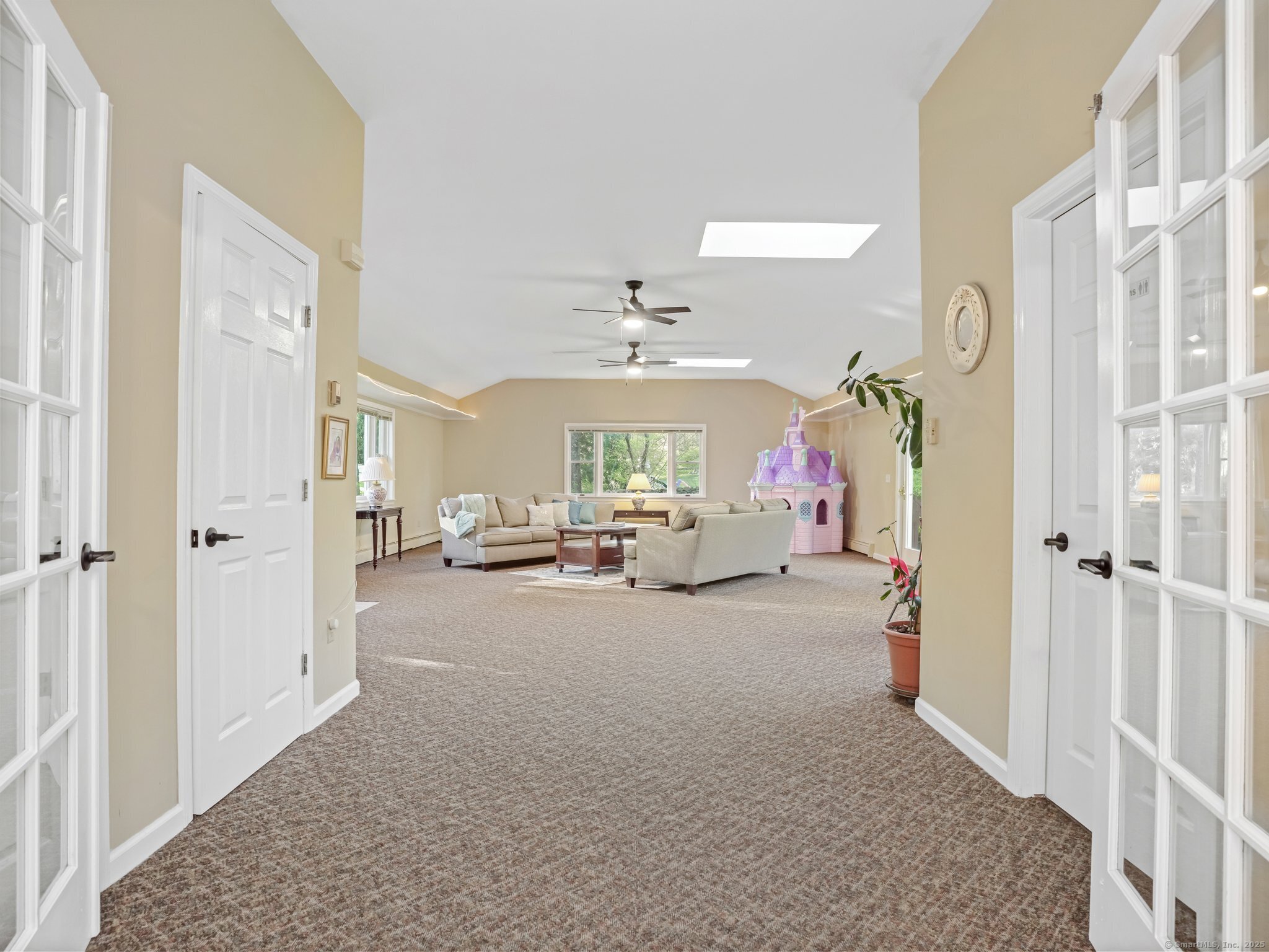 44 Buckingham Ridge, Wilton, Connecticut 06897