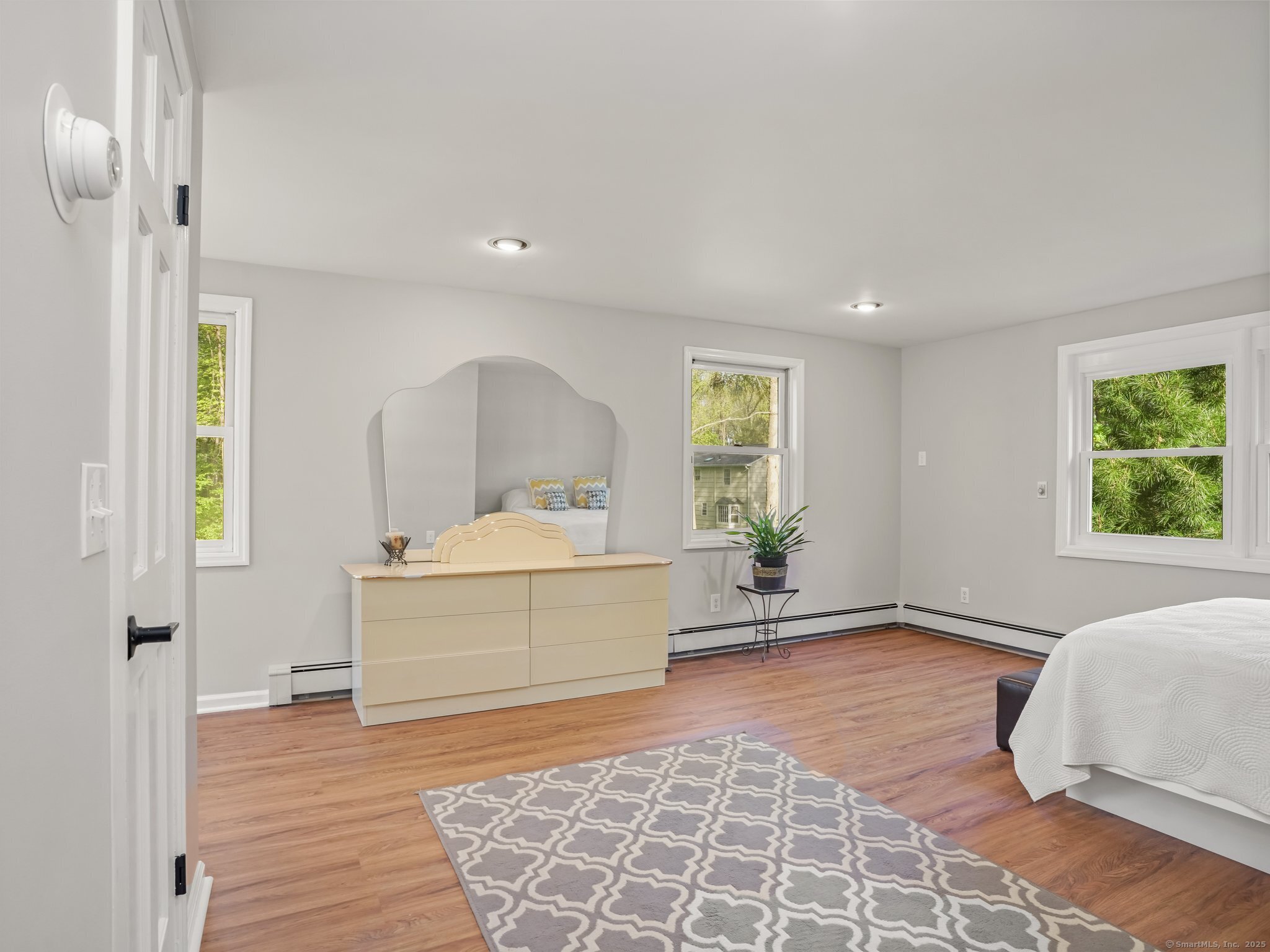 44 Buckingham Ridge, Wilton, Connecticut 06897