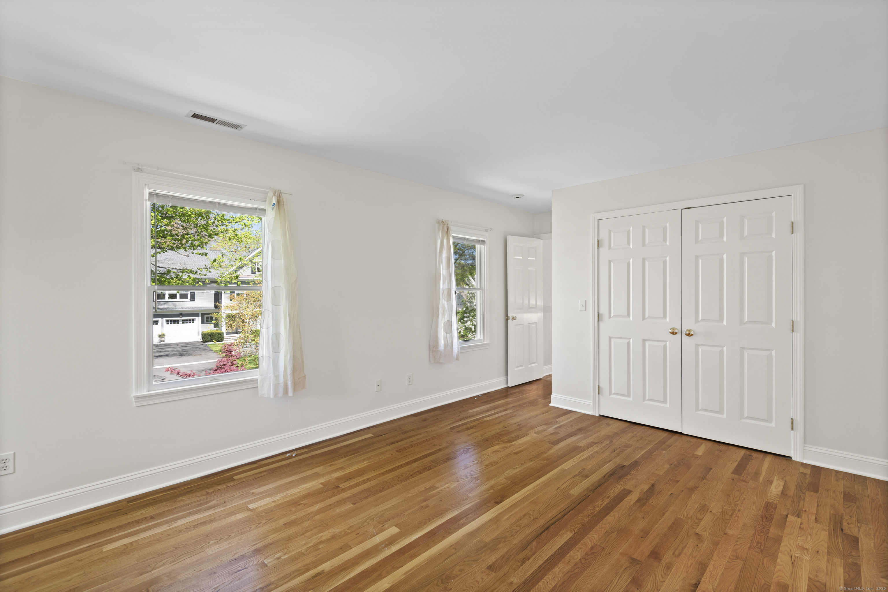 99 Woodland, New Canaan, Connecticut 06840