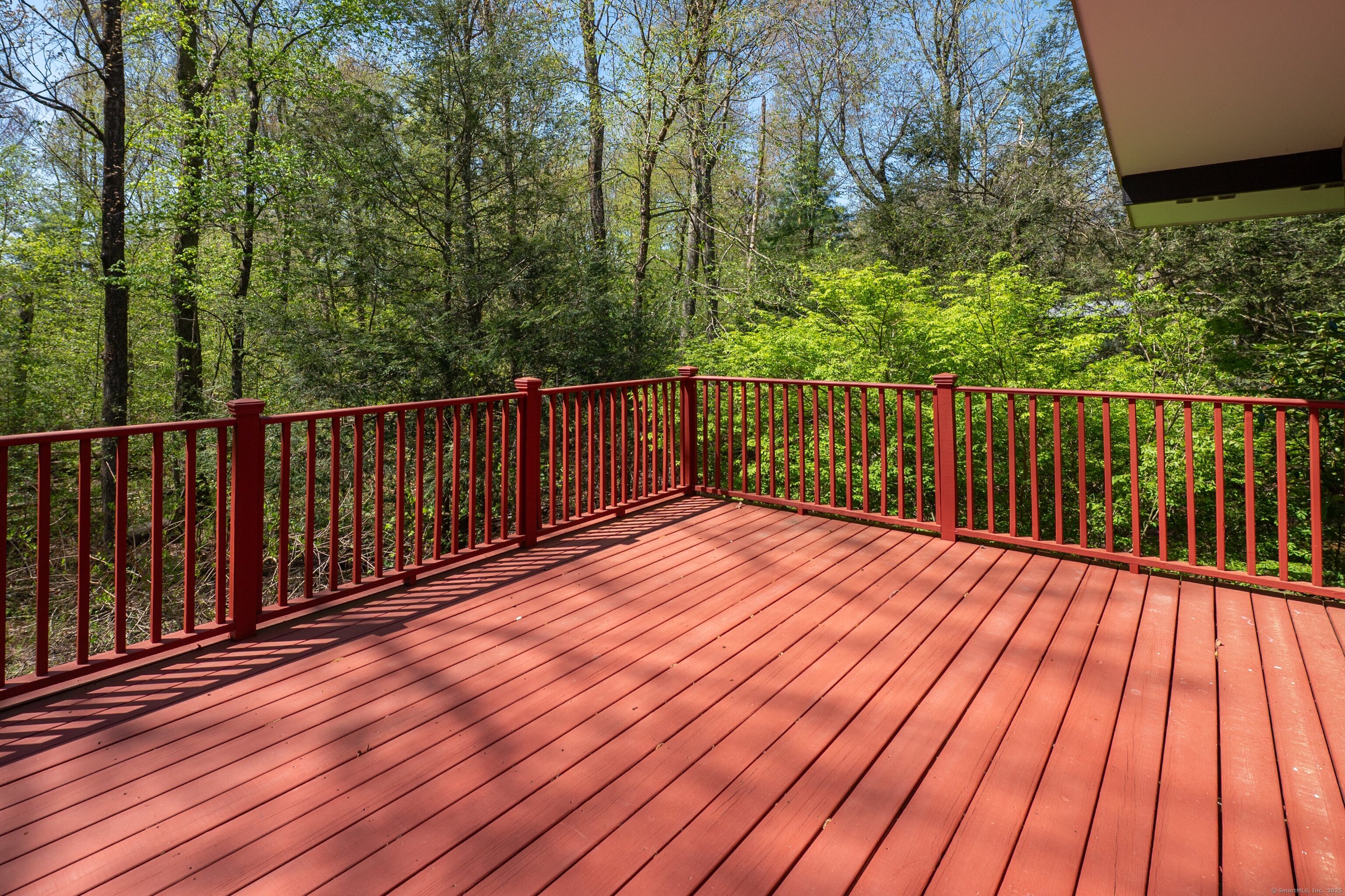 87 Pleasant, Bethany, Connecticut 06524