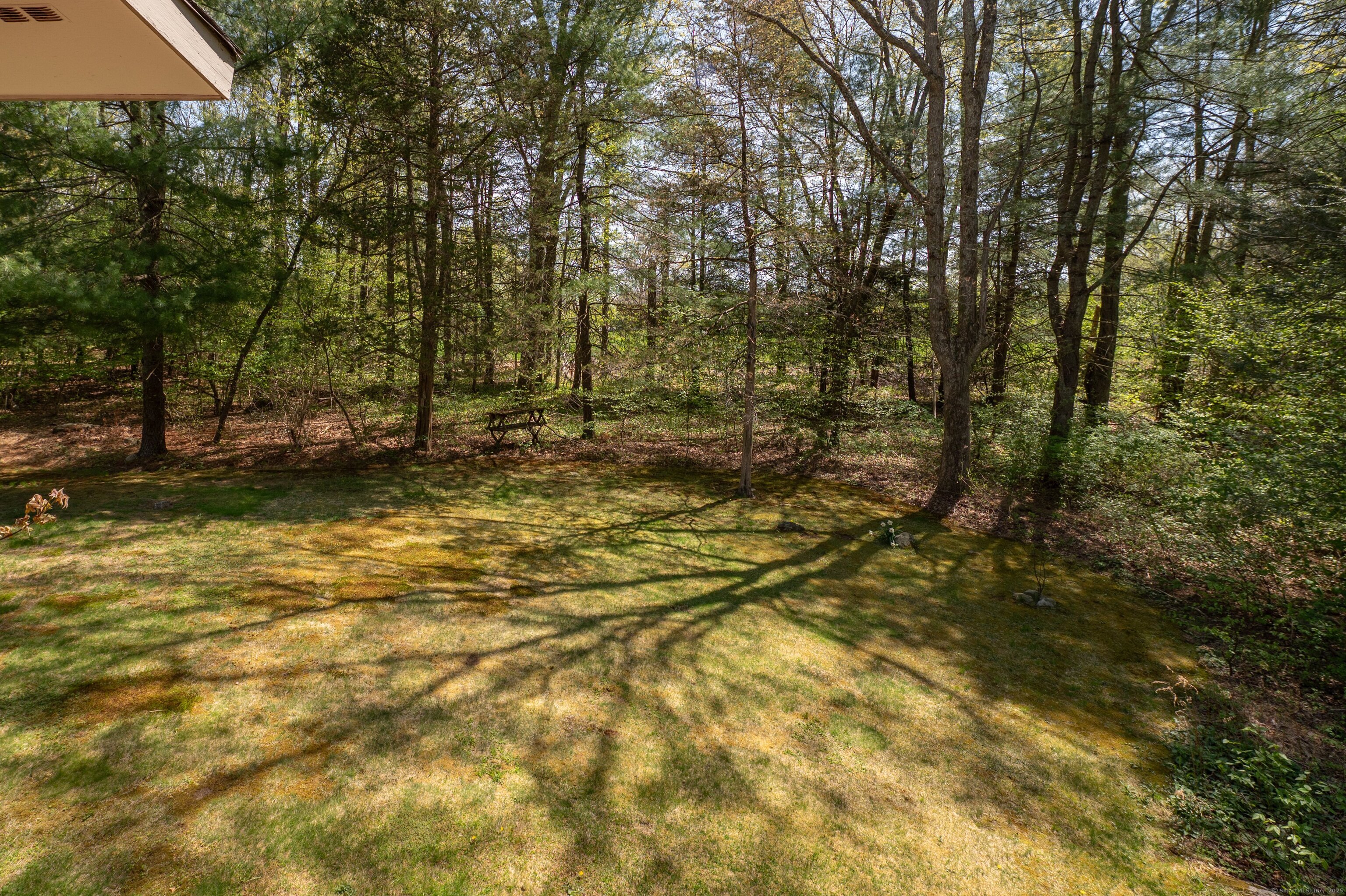 87 Pleasant, Bethany, Connecticut 06524