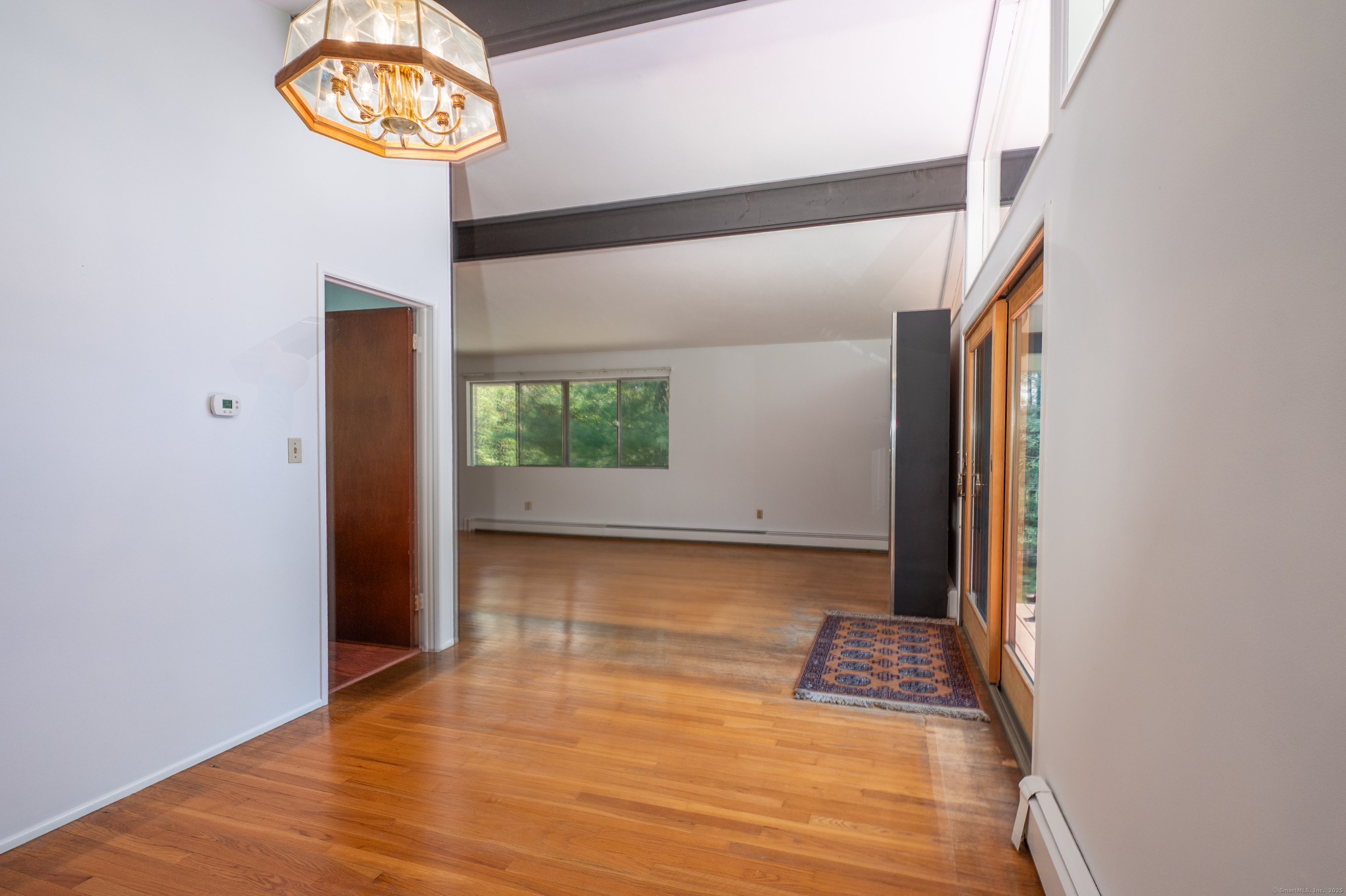 87 Pleasant, Bethany, Connecticut 06524