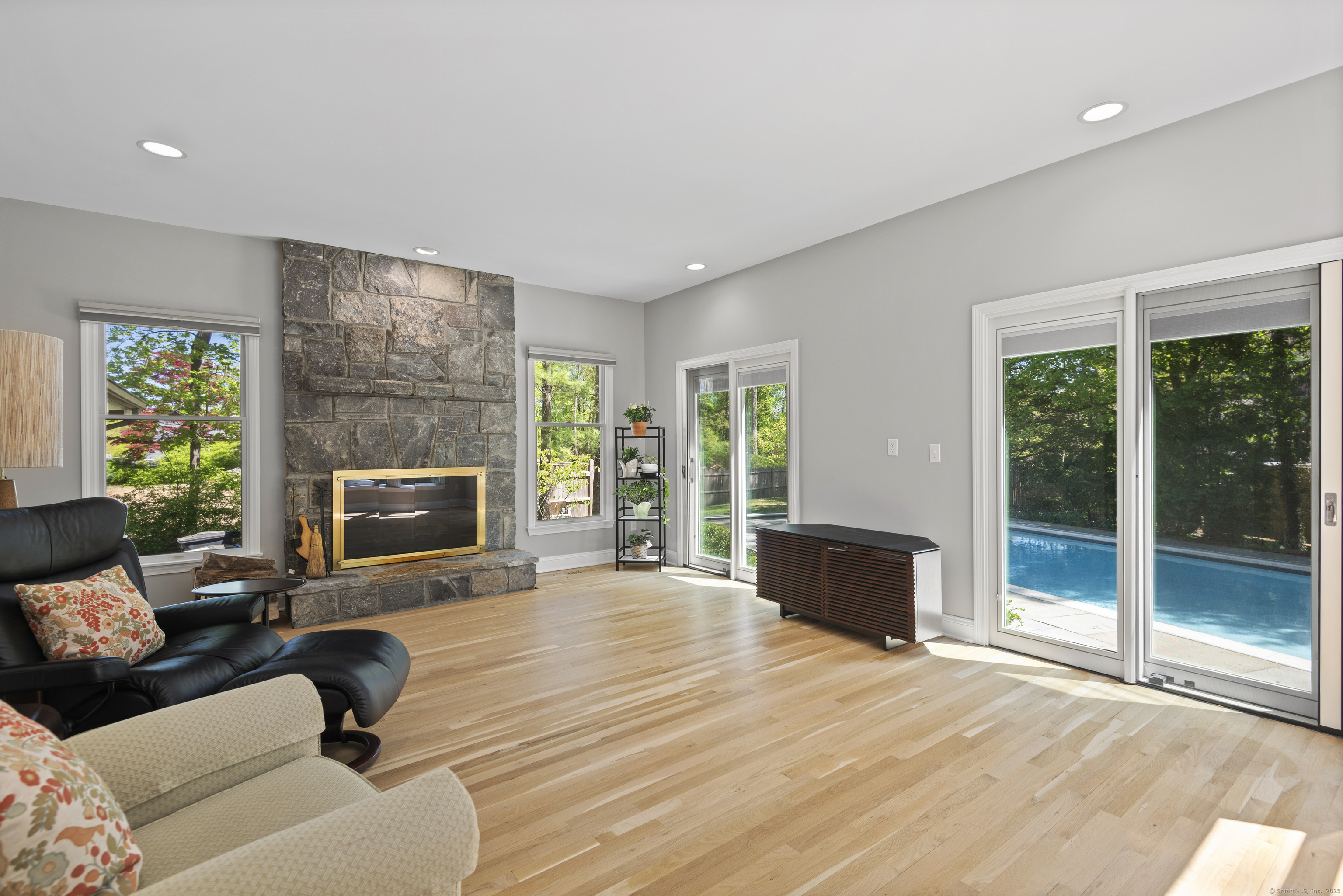 99 Woodland, New Canaan, Connecticut 06840