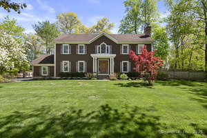 99 Woodland Road