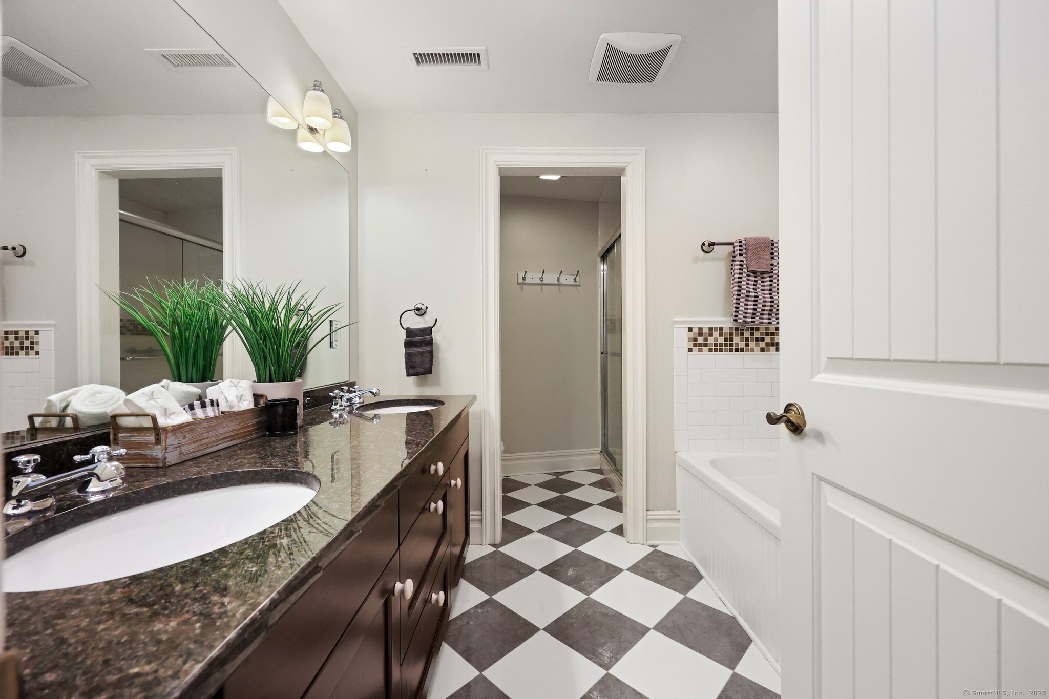 17 Tannery, Weston, Connecticut 06883