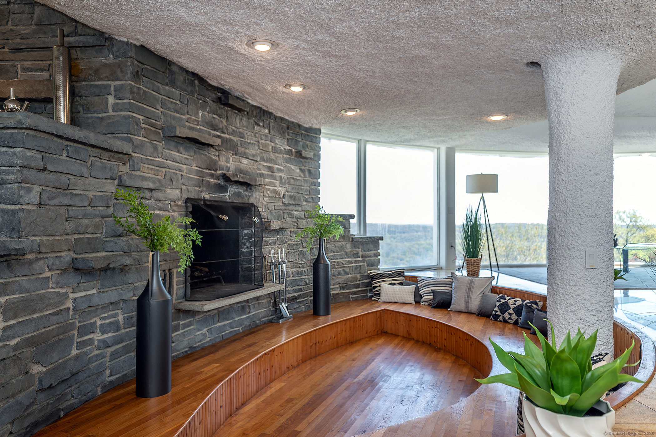 155 Shortwoods, New Fairfield, Connecticut 06812