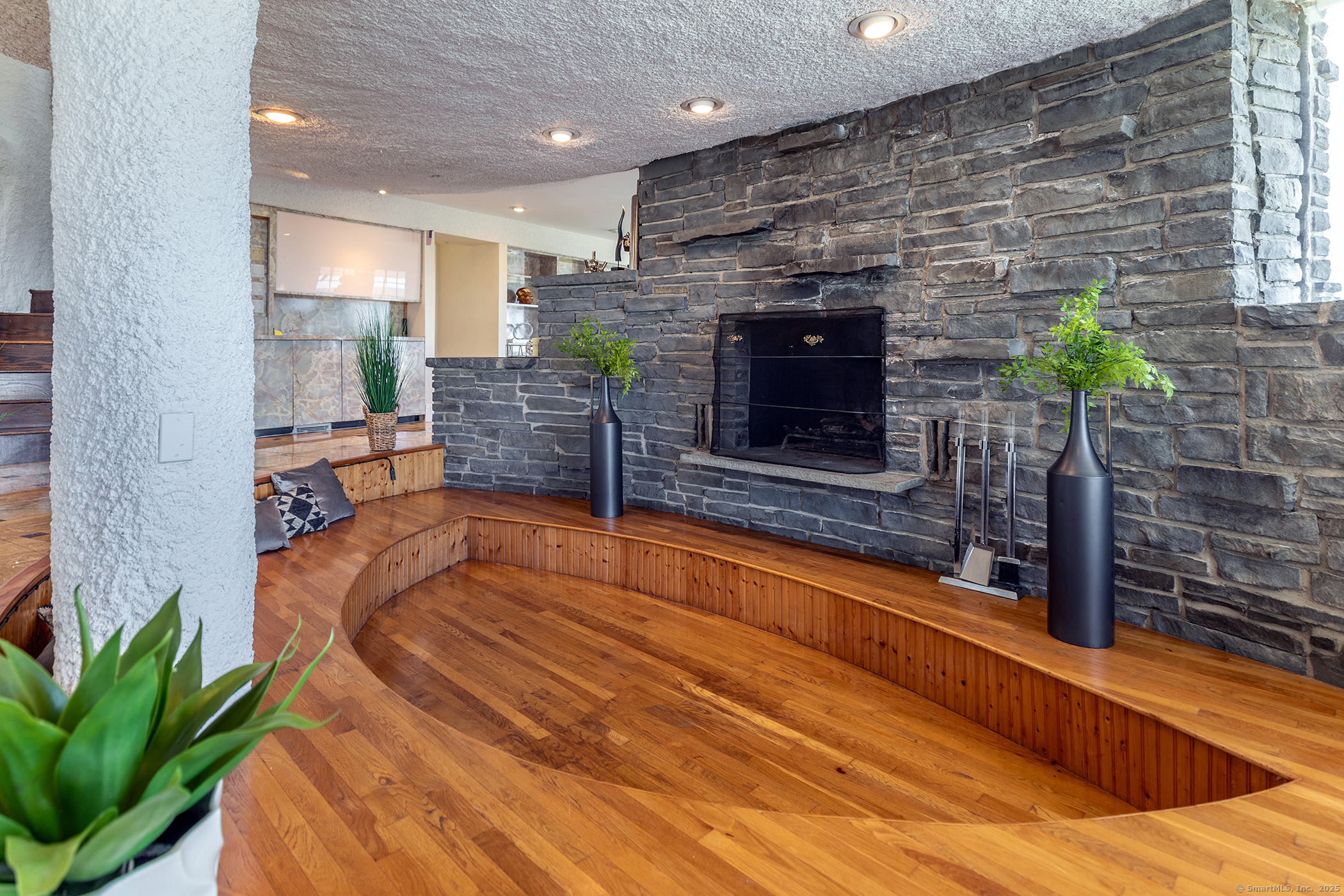 155 Shortwoods, New Fairfield, Connecticut 06812