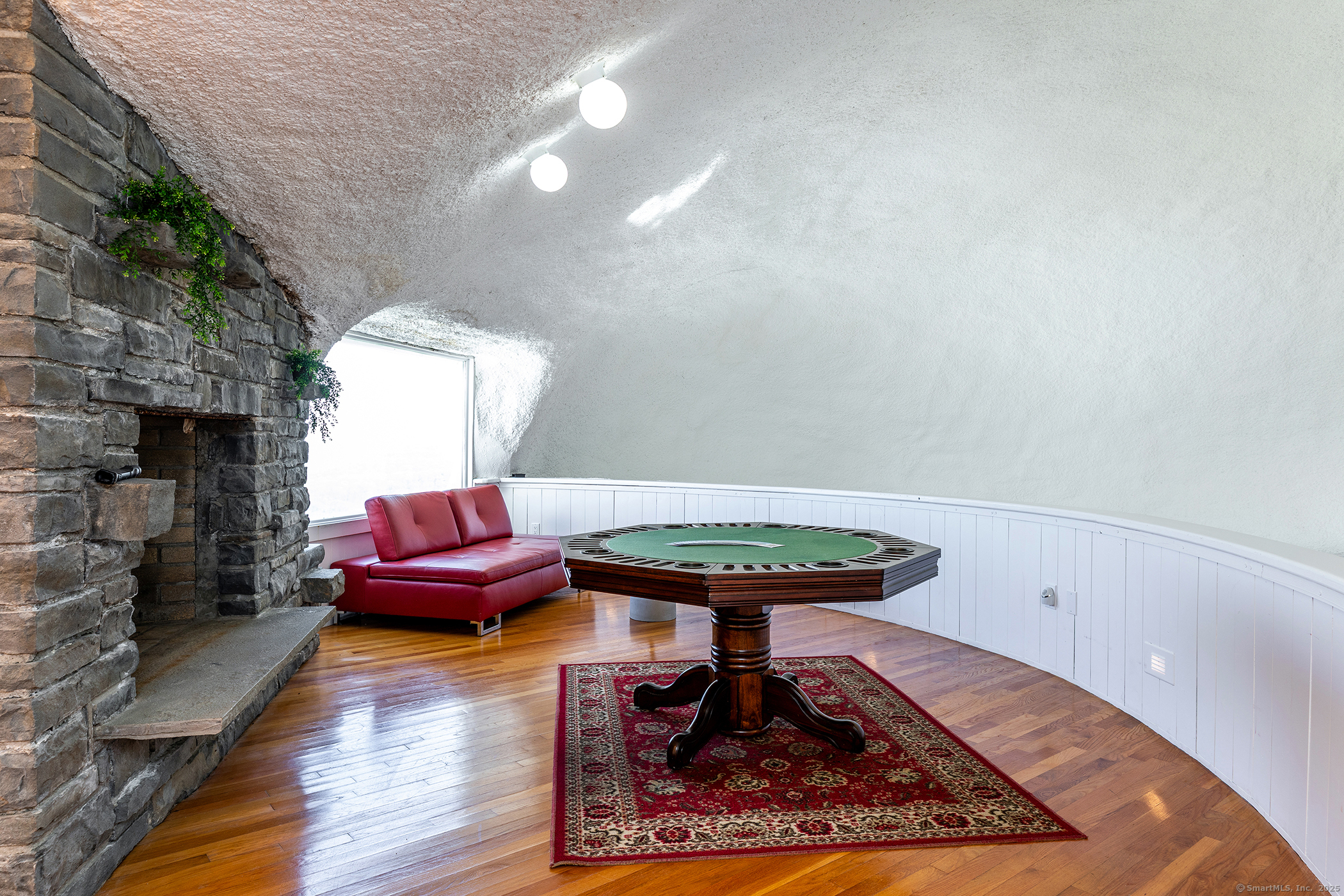155 Shortwoods, New Fairfield, Connecticut 06812