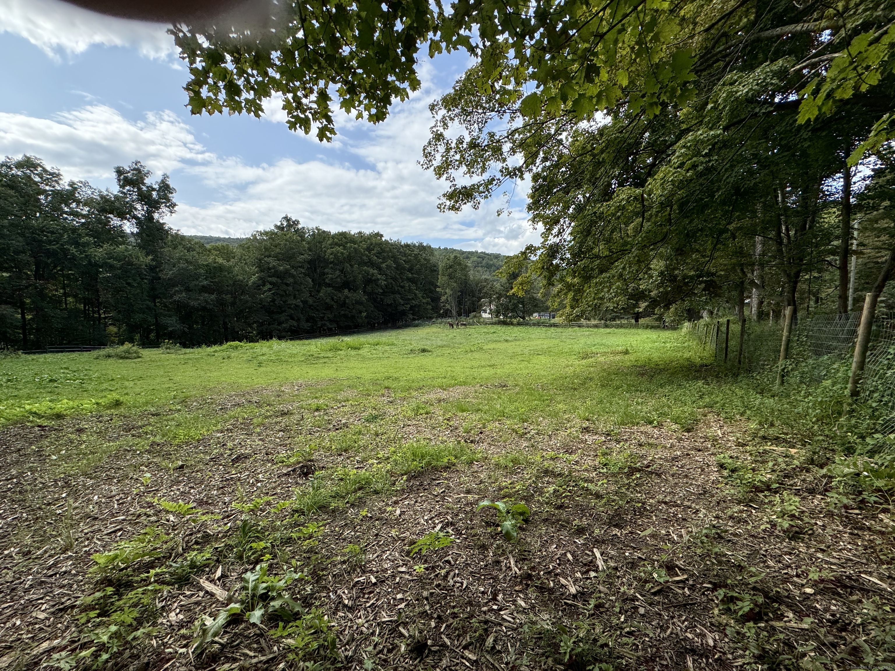 23 Burnett, New Milford, Connecticut 06776