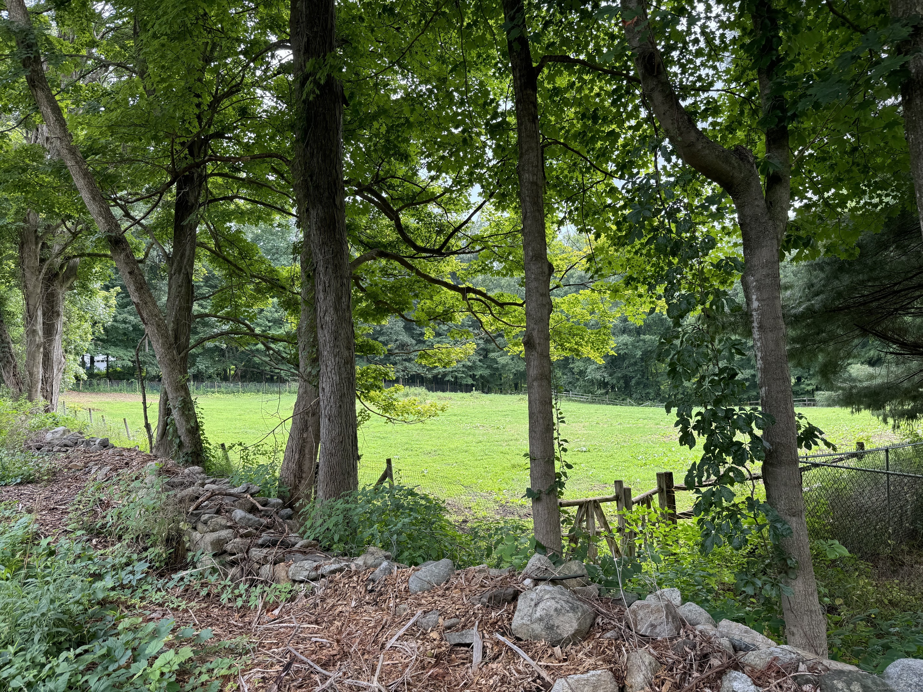 23 Burnett, New Milford, Connecticut 06776