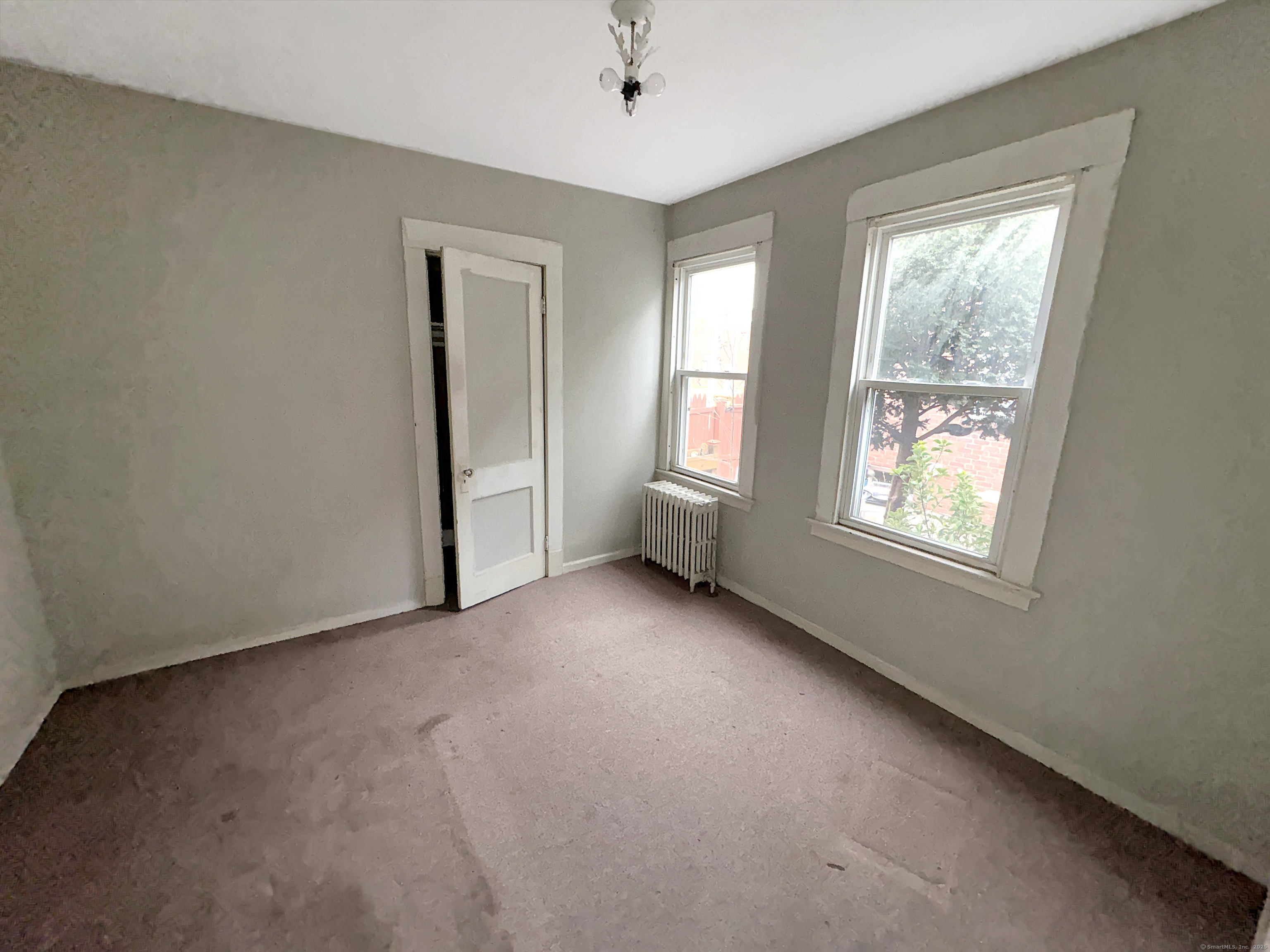 22 Helen, Hamden, Connecticut 06514