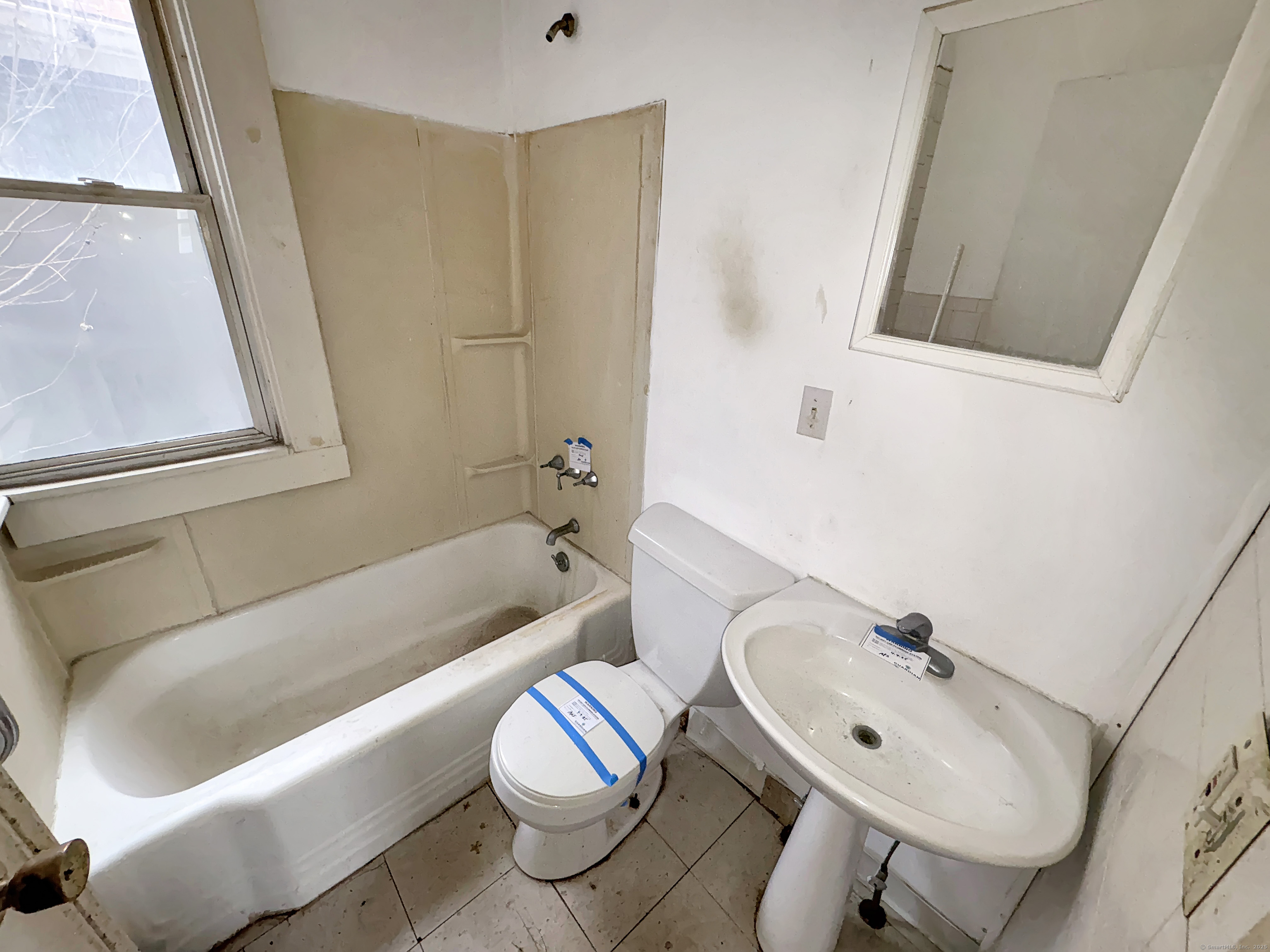22 Helen, Hamden, Connecticut 06514