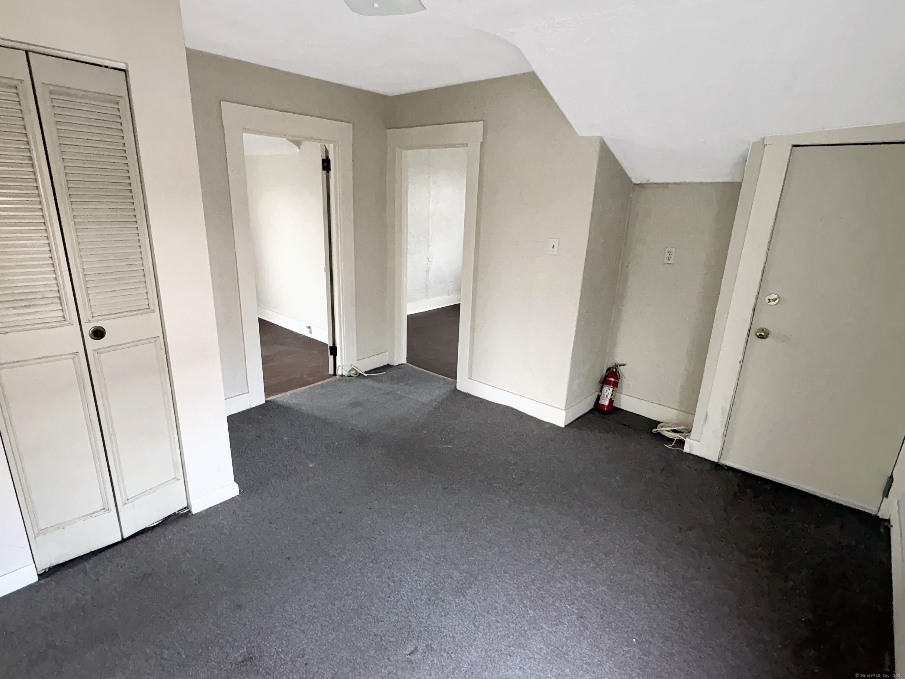 22 Helen, Hamden, Connecticut 06514