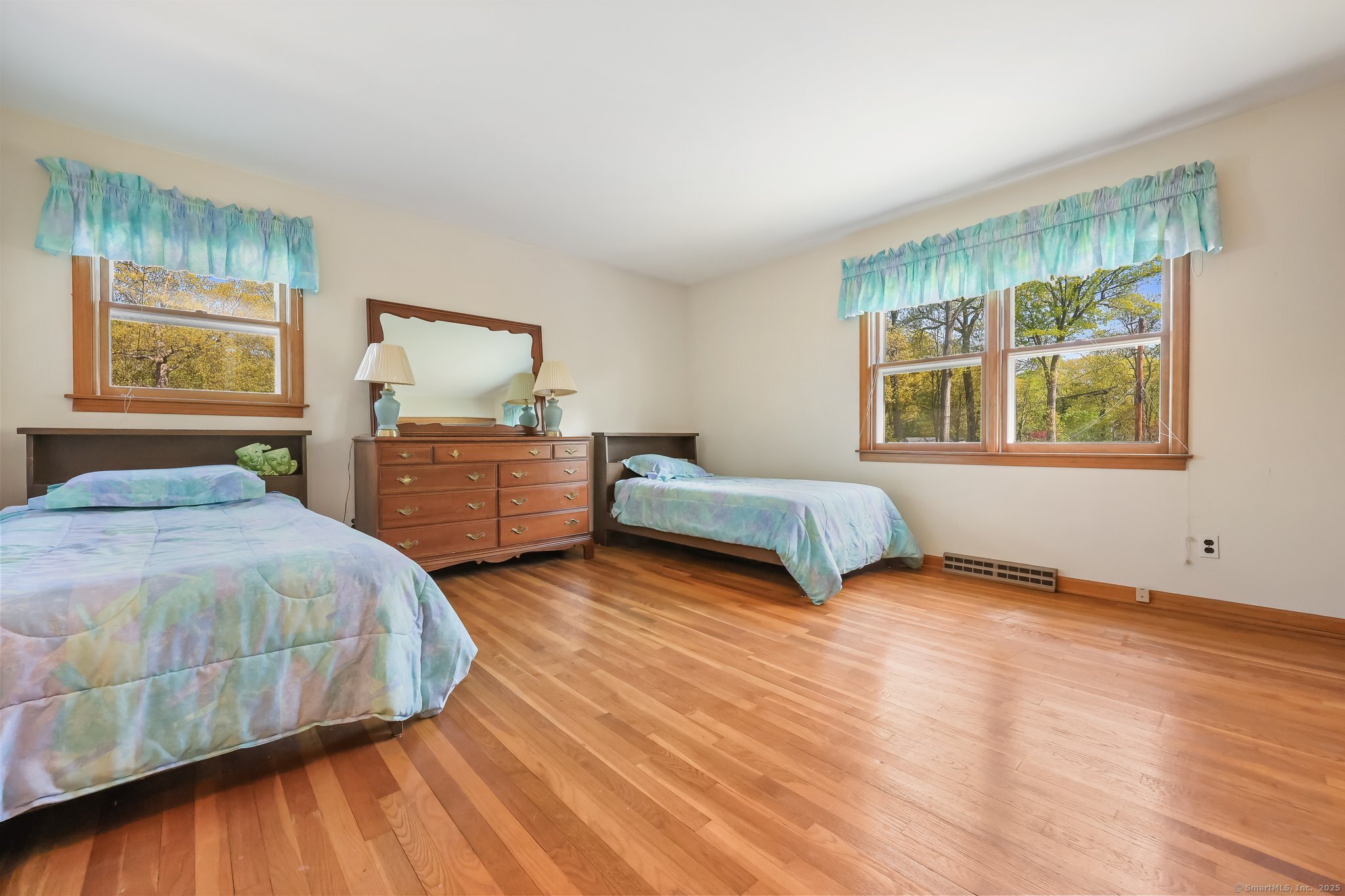 15 Kingsbury, Norwalk, Connecticut 06851
