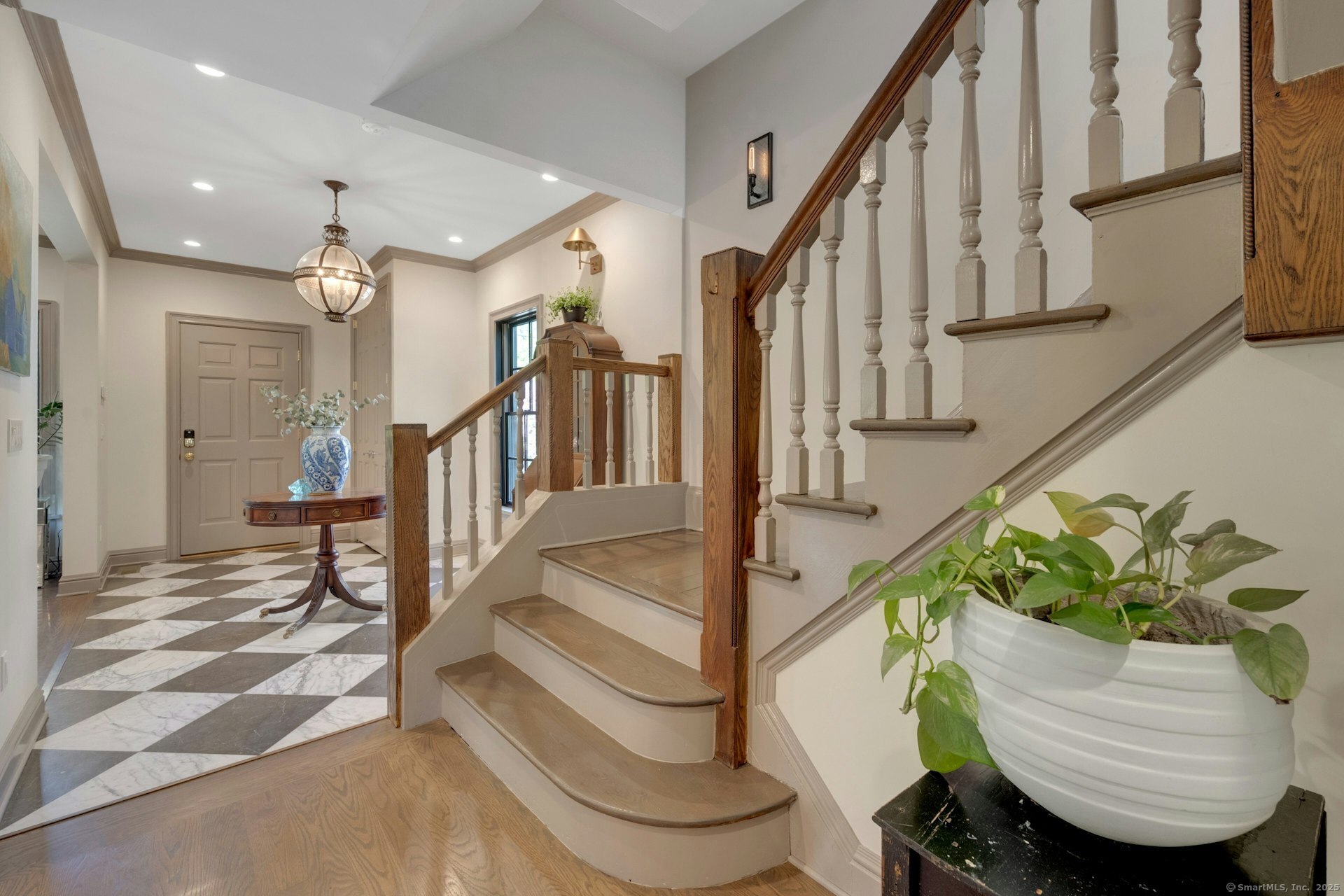 175 Lake, Greenwich, Connecticut 06830