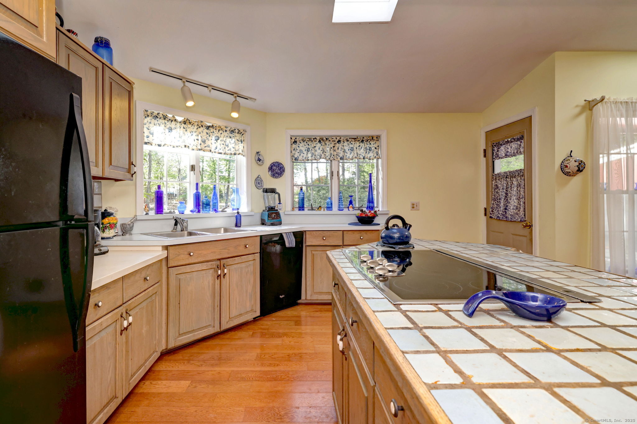 261 Wilson, Orange, Connecticut 06477