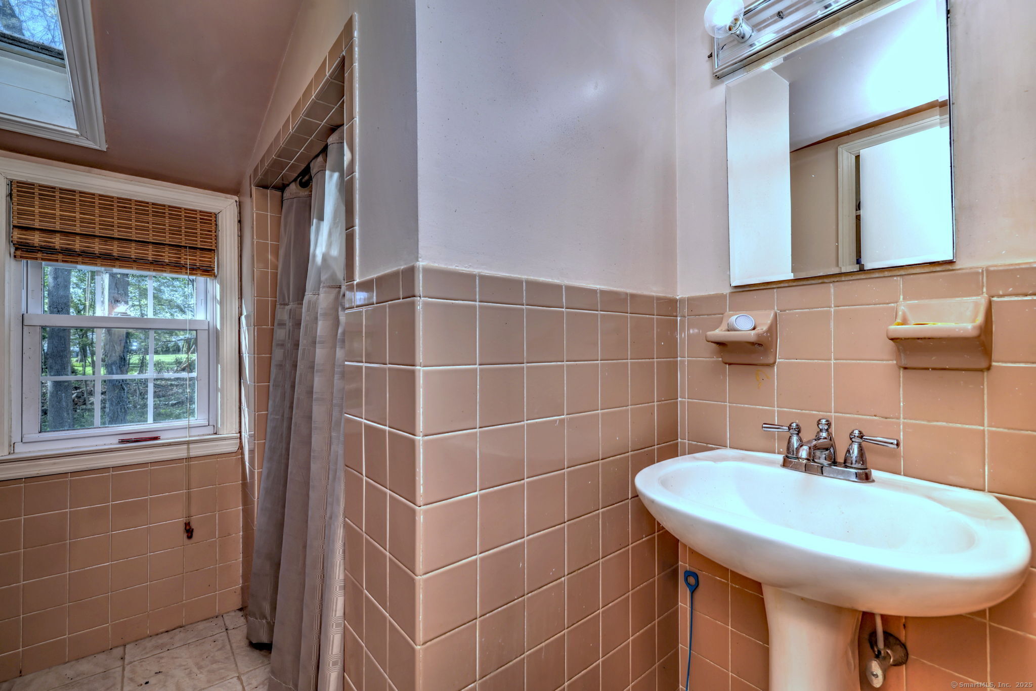 261 Wilson, Orange, Connecticut 06477
