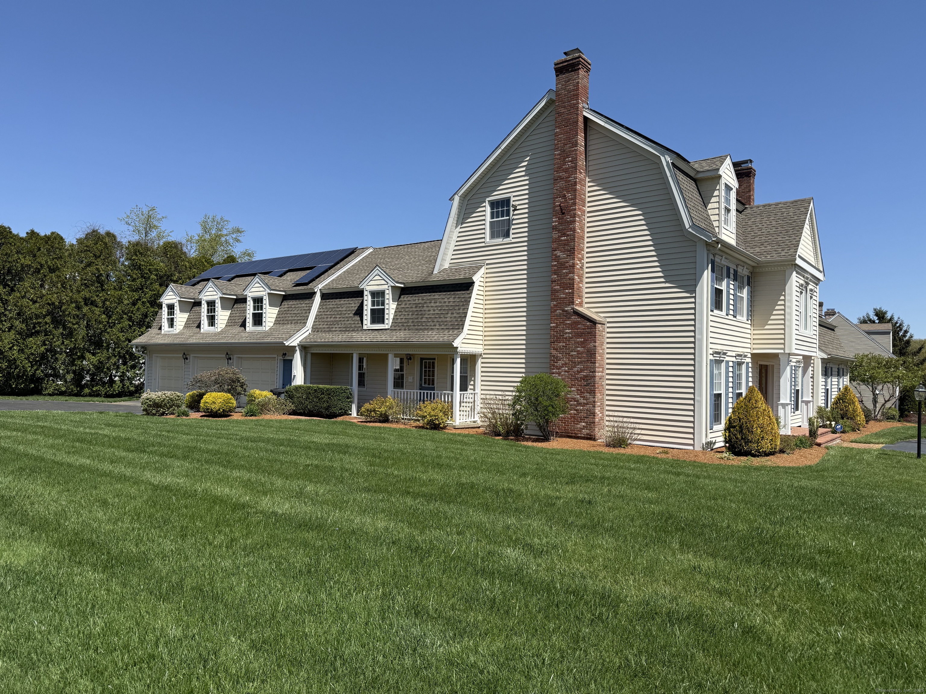 58 Jennifer, North Haven, Connecticut 06473