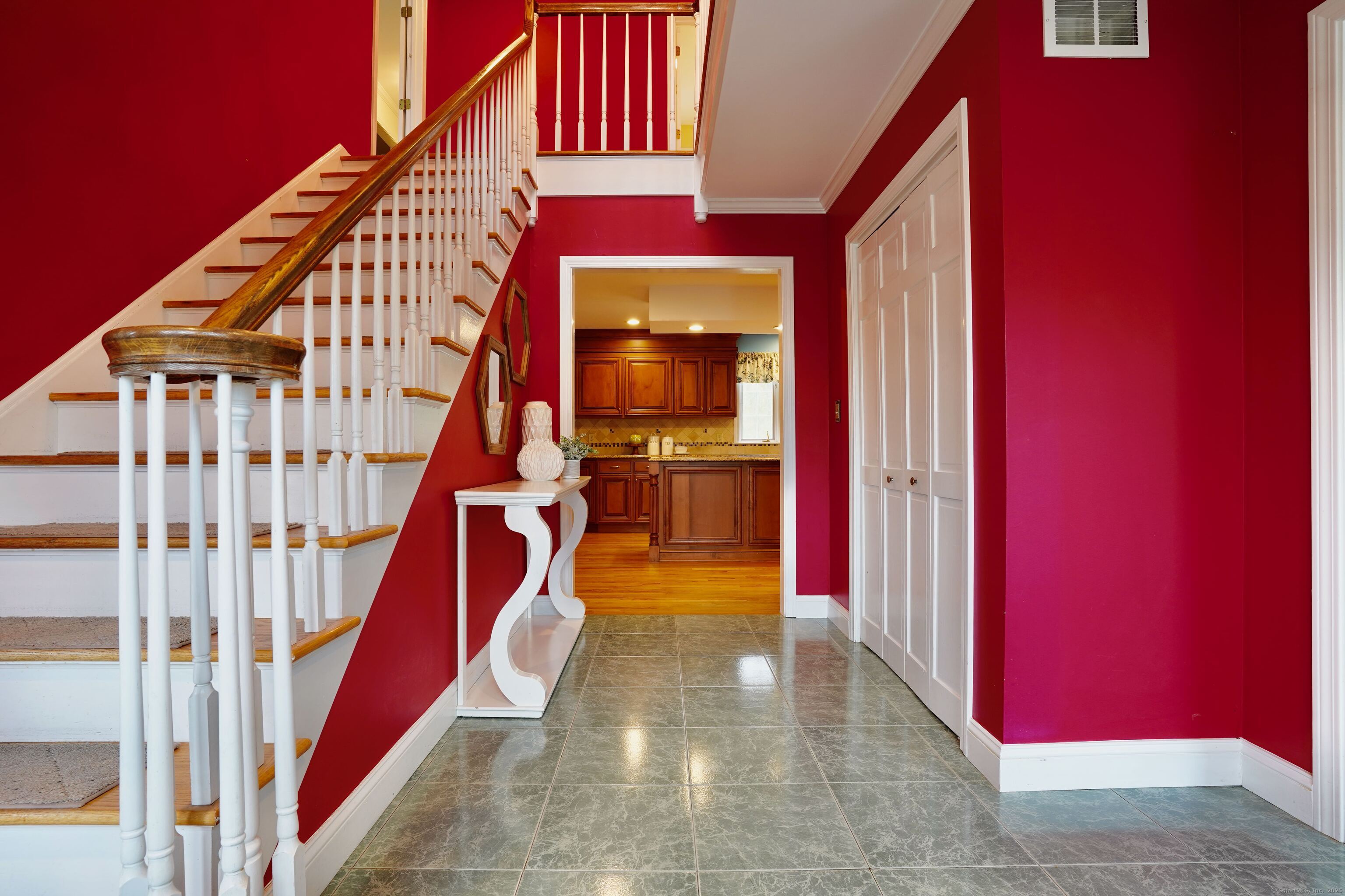 58 Jennifer, North Haven, Connecticut 06473