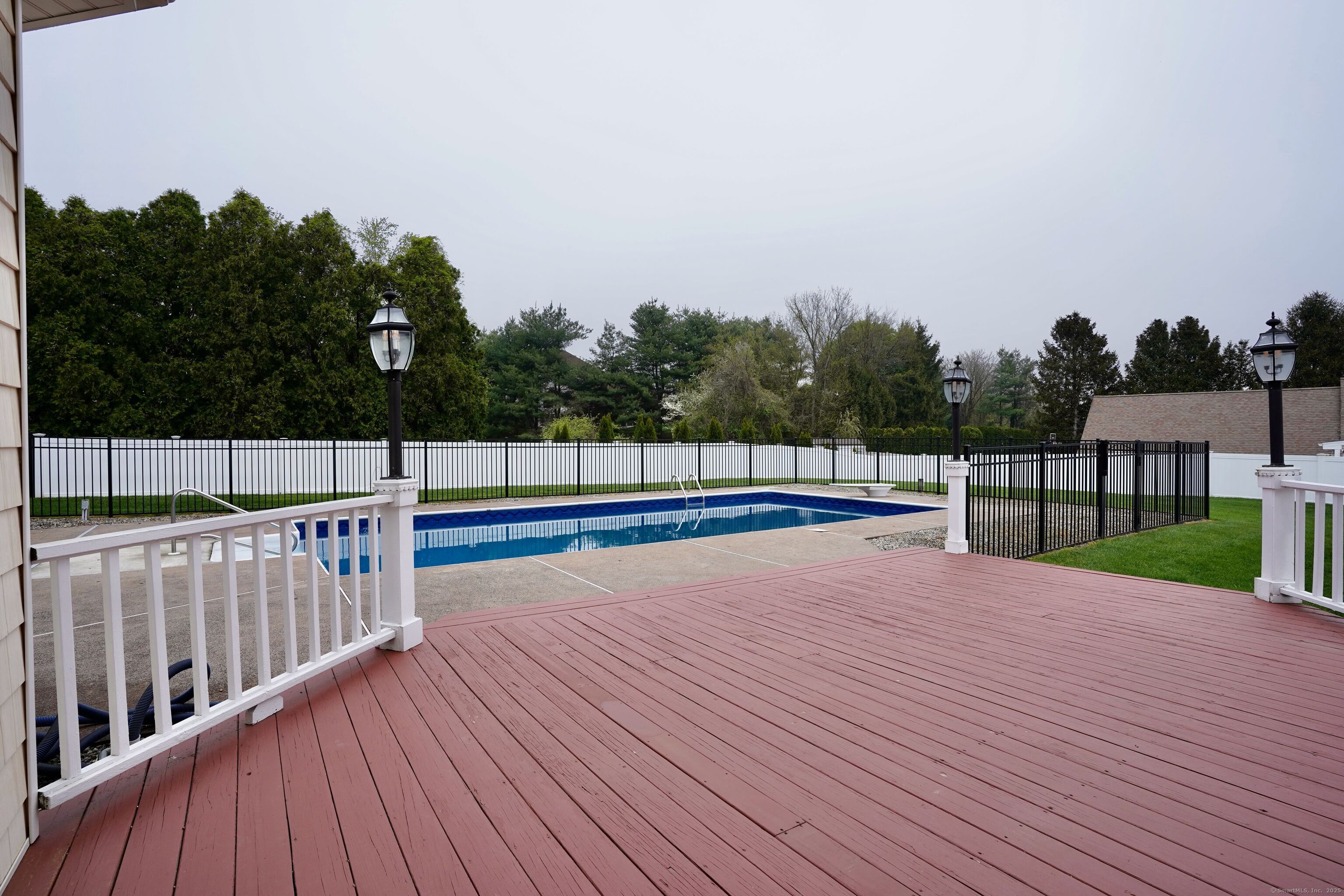 58 Jennifer, North Haven, Connecticut 06473