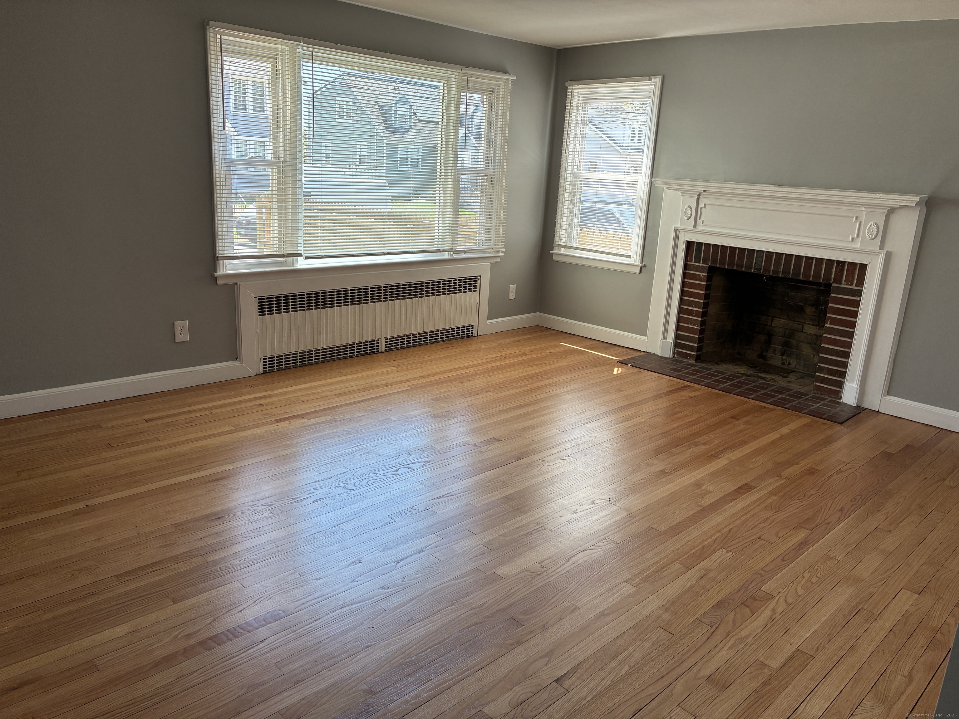84 Oxford, Bridgeport, Connecticut 06606