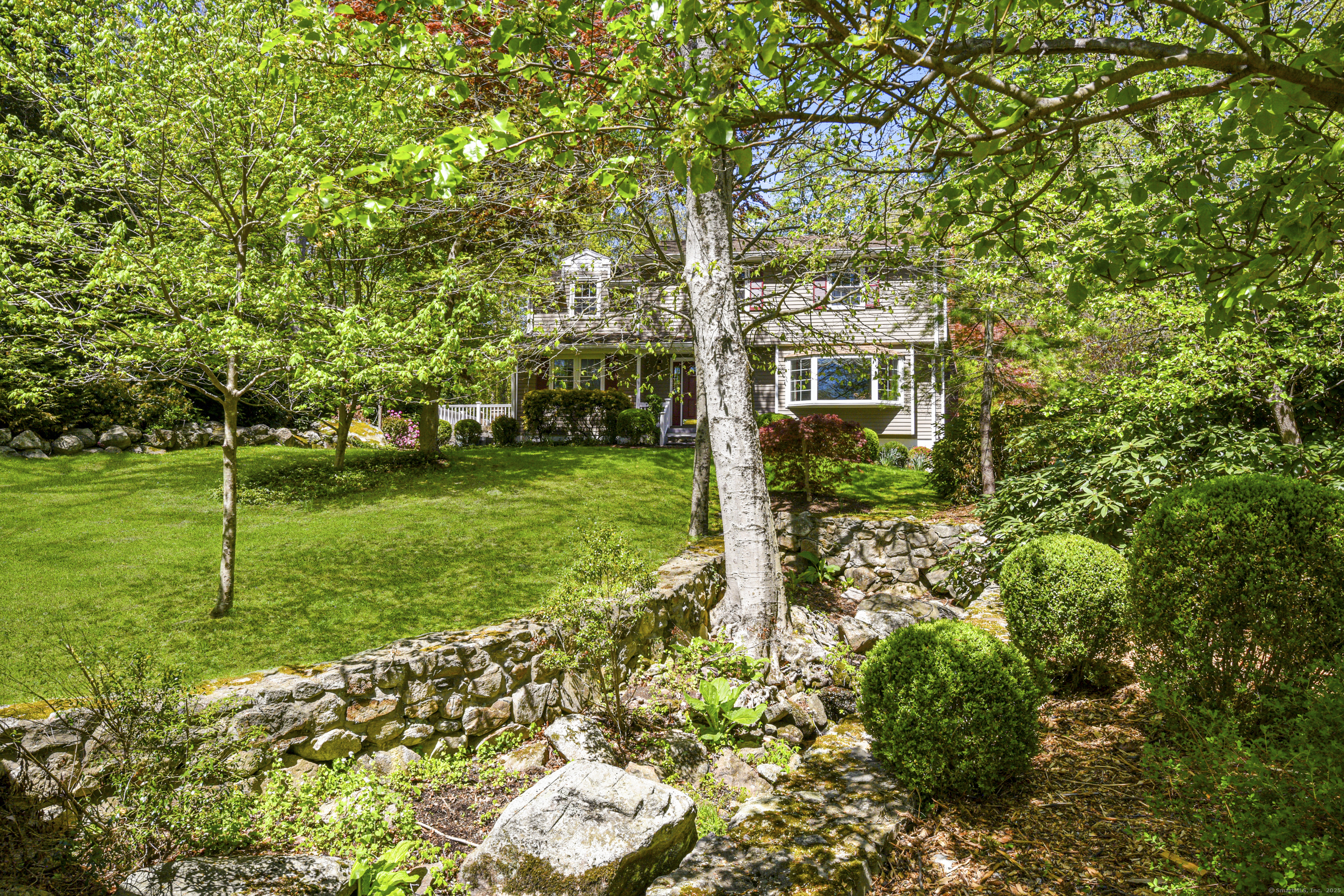 96 Surrey, Stamford, Connecticut 06903