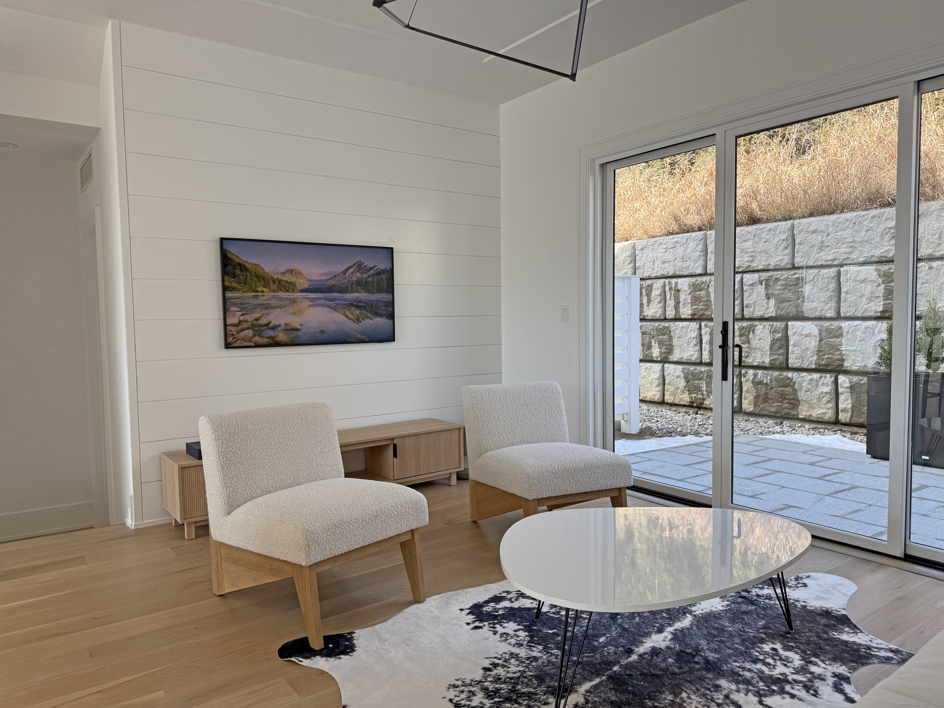 785 Post, Westport, Connecticut 06880